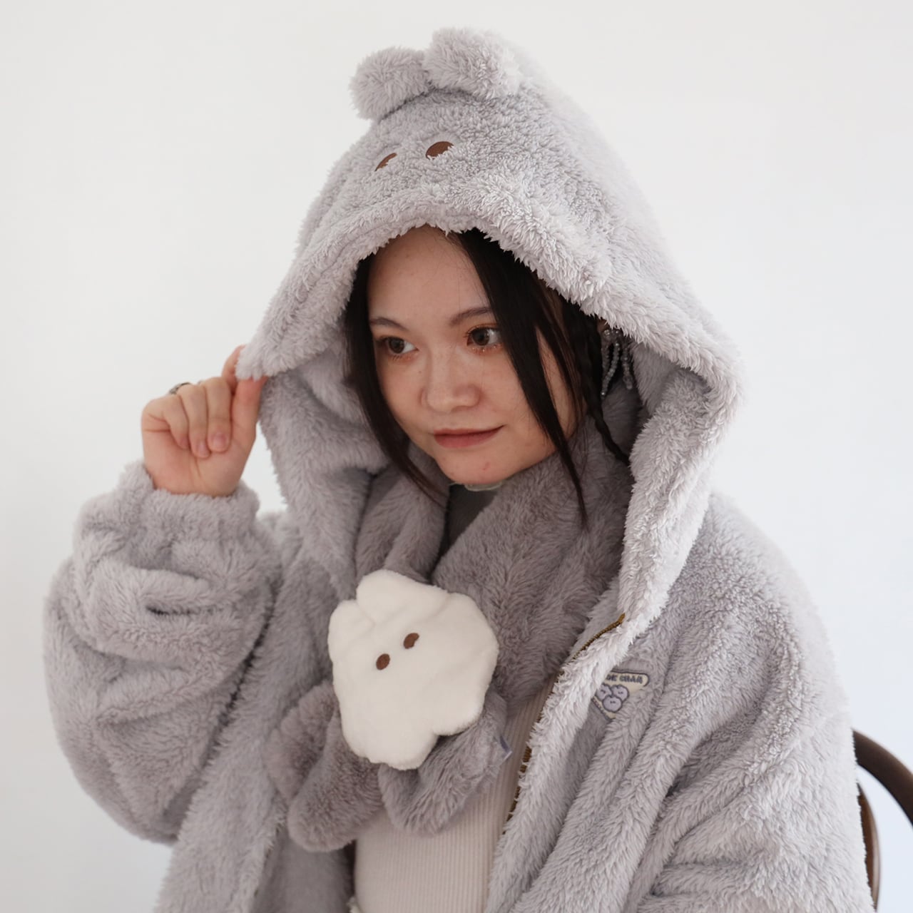 なでウサのもこもこパーカ/グレー（MK-567） | もくもくちゃん公式