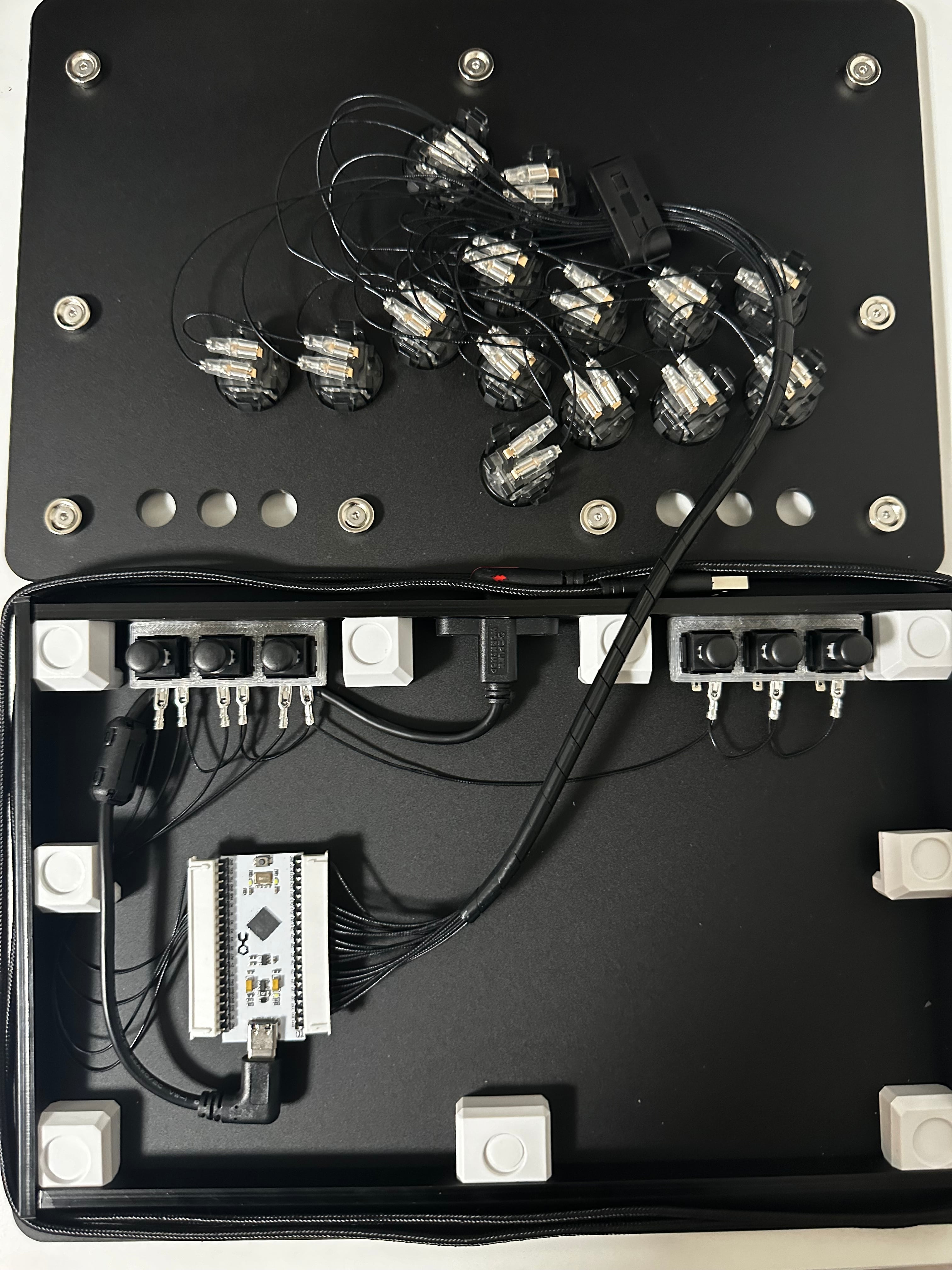 輸入新品】PUNK WORKSHOP MINI HITBOX Black レイアウトB レバーレス