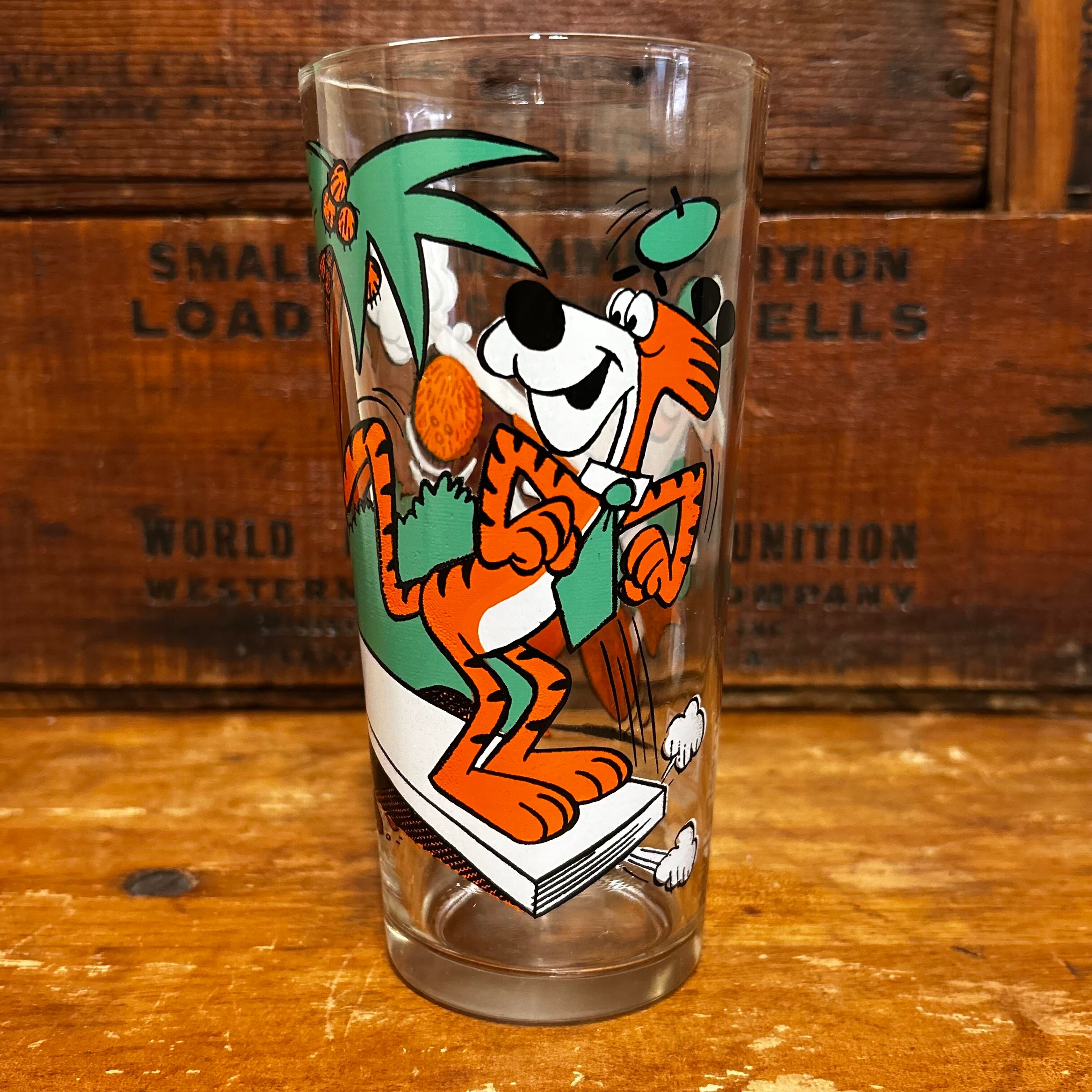 ルーニートゥーンズ | CANDY STORE ROCK