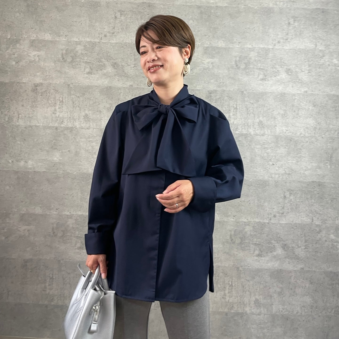 小柄S【シワなりにくい】大人可愛い リボンが取り外せる 2wayブラウス