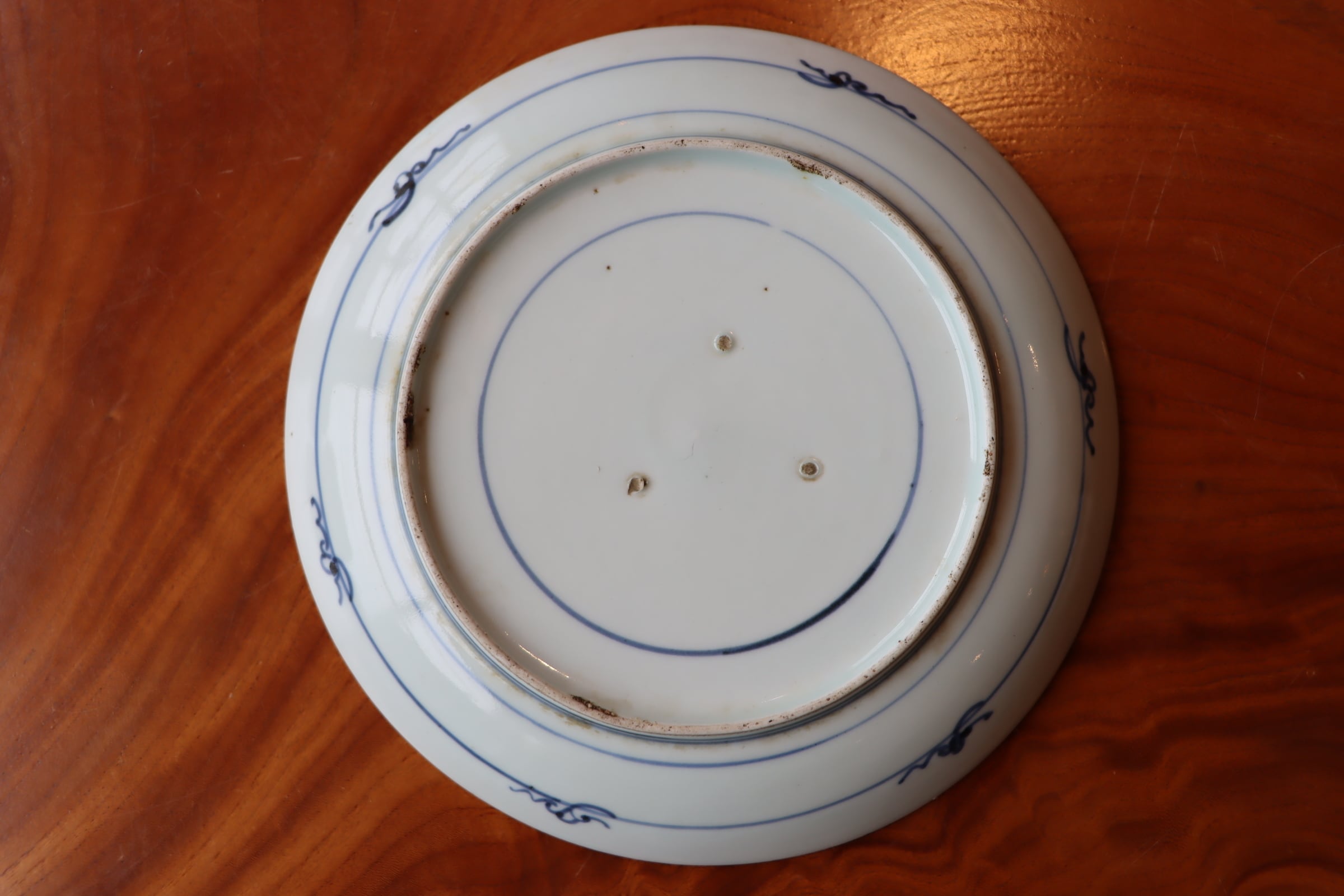 七寸 古伊万里 染付 花唐草文 中皿 | (有)新原美術