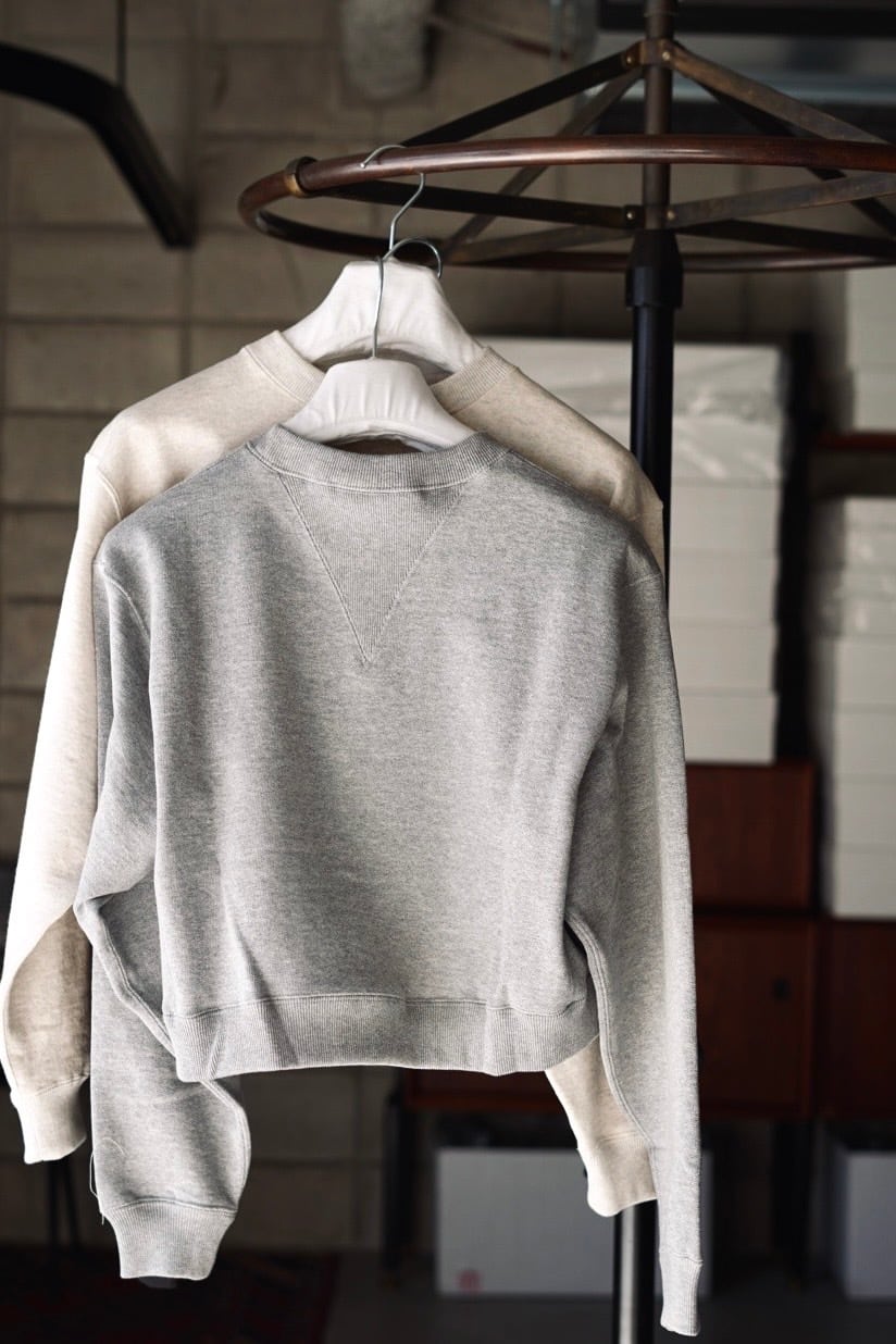 HYKE / CROPPED SWEAT SHIRT(TOP GRAY) 別注 | JUQUI Online