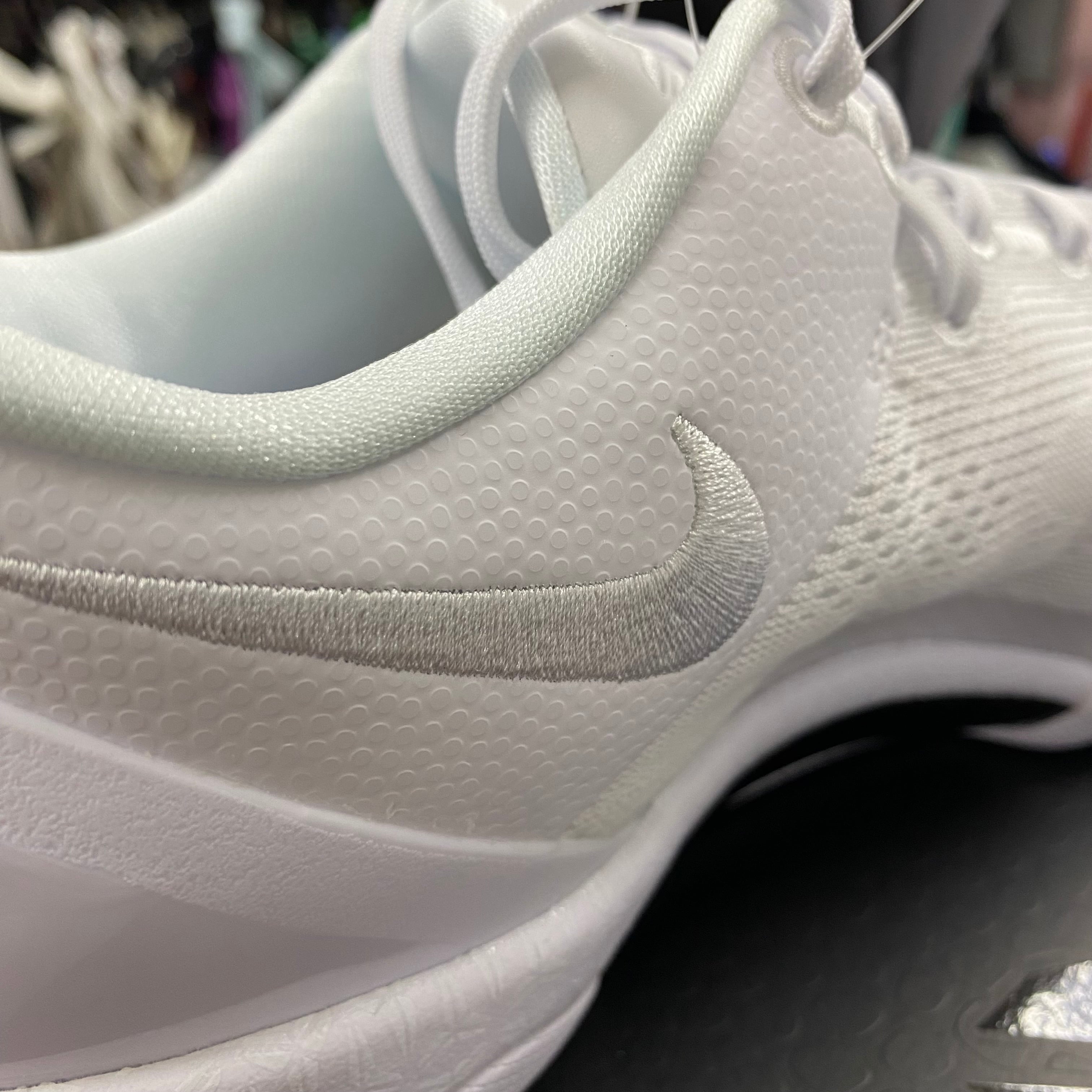 24センチ/ ナイキ コービー 8プロトロ ヘイロー ”HALO” | Pay ID