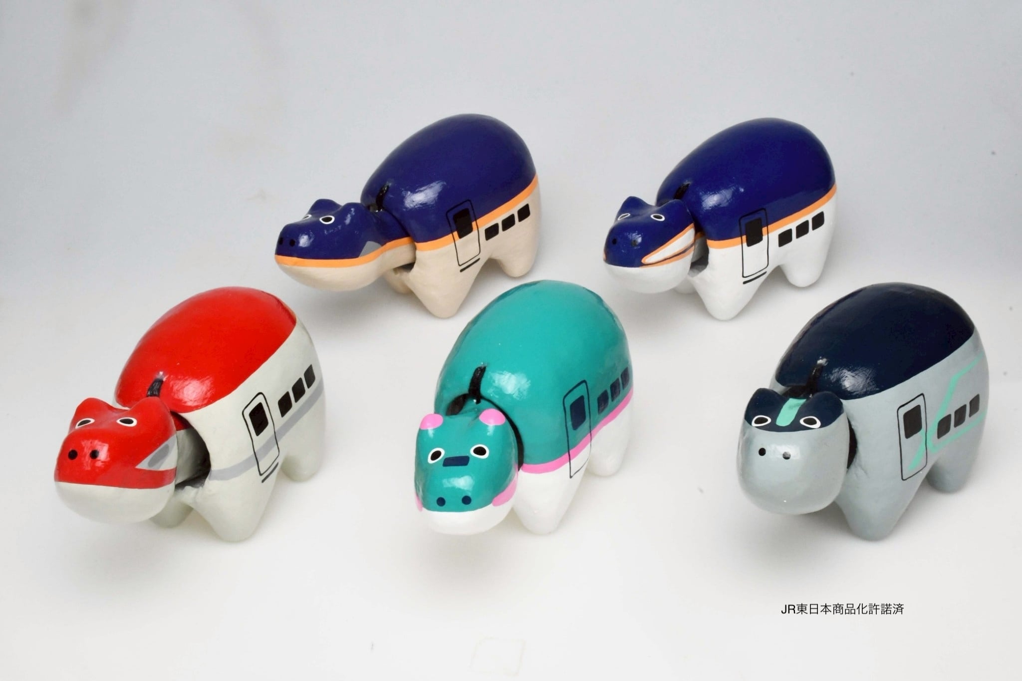 ◇注文多数により2月中旬以降順次発送となります◇E6系こまち赤べこ