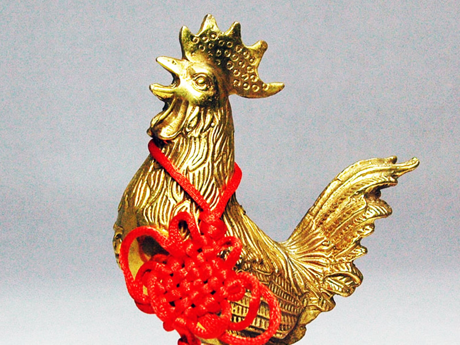 酉 金 トリ 置物 鶏 干支 五帝銭付き 風水 金運 黄銅製 | 世界の縁起物