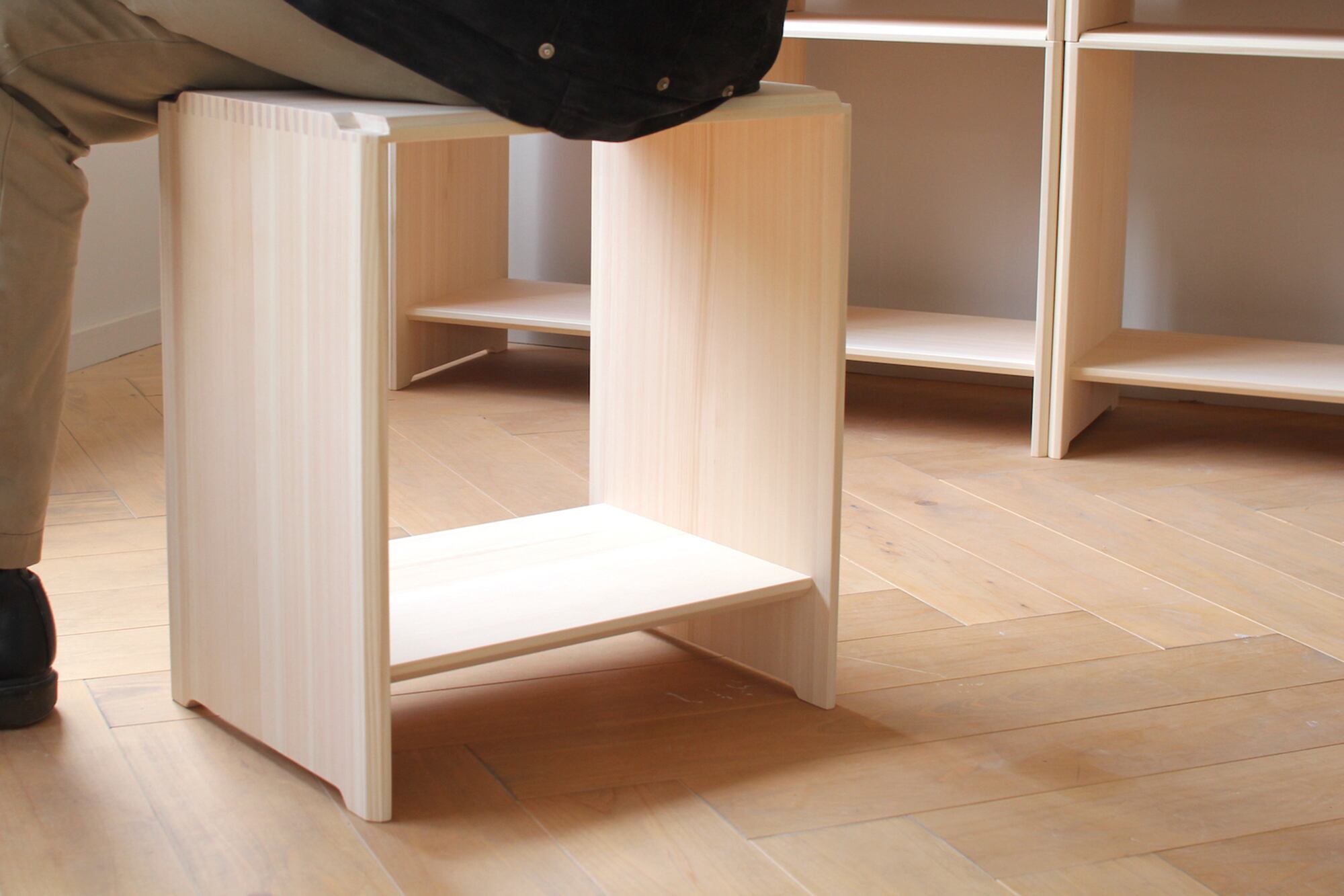 book stool（1脚1STOOL）Shipping wit book book stool（1脚1STOOL