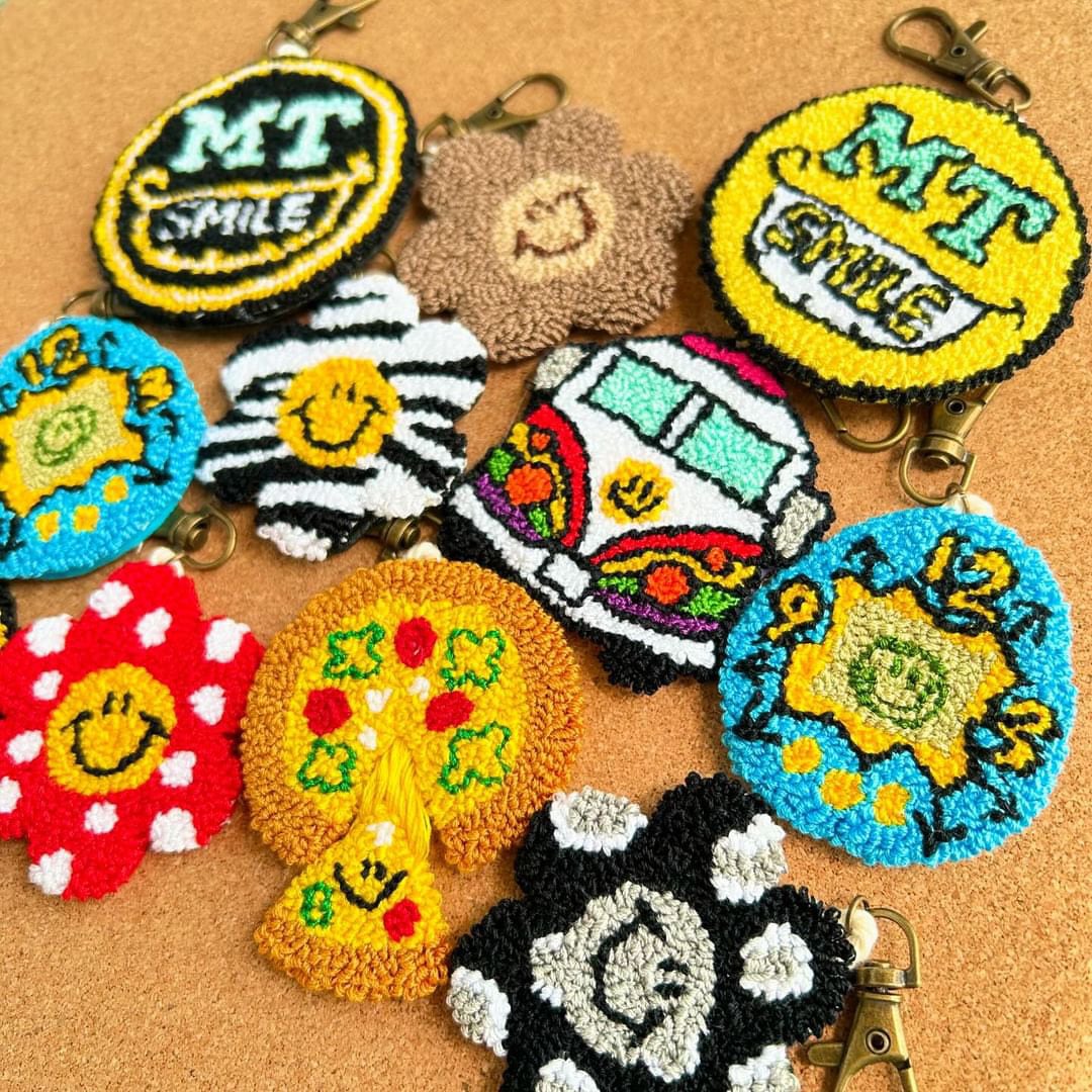 のびーるピザくんモコモコキーホルダー | 〜MTSMILE〜