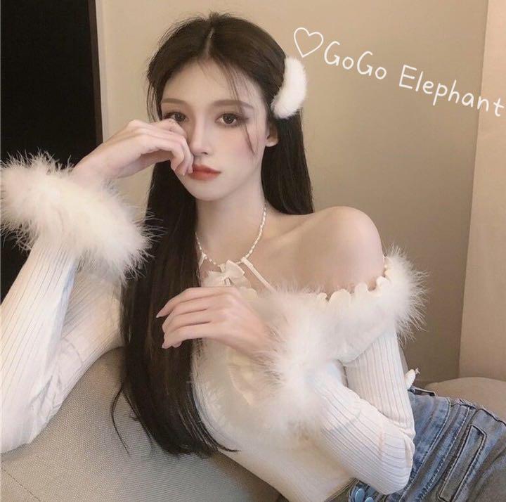 韓国デザイン♡女っぽ ファー付き オフショル ニット トップス 綺麗め