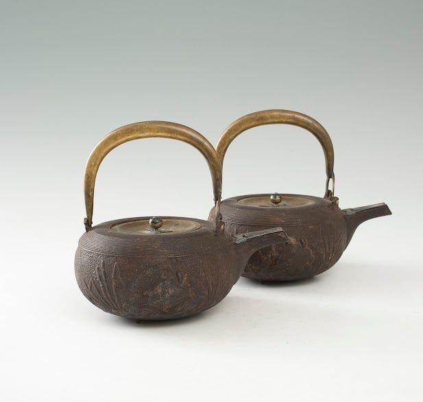 銚子 亀 鉄 燗鍋 間鍋 一対 ペア 金属工芸 茶道具 懐石道具 酒器 茶