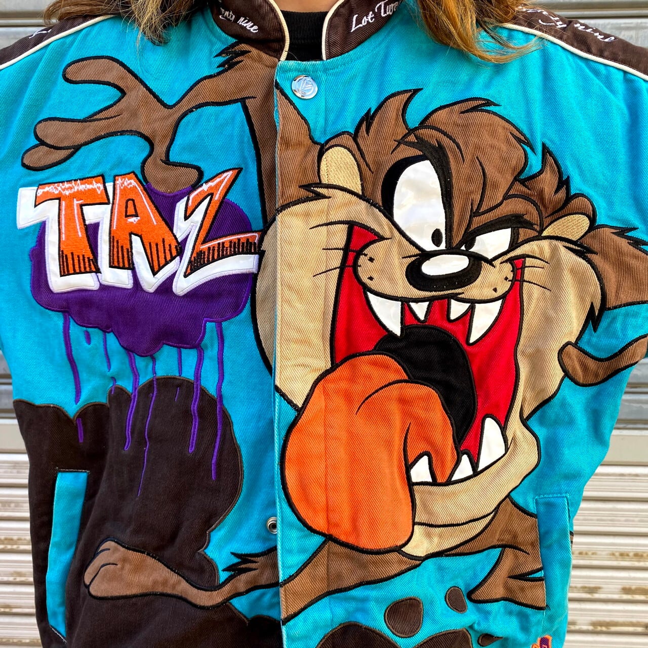 LOT29 ルーニー・テューンズ スタジャン 6XL LOT29 ルーニー