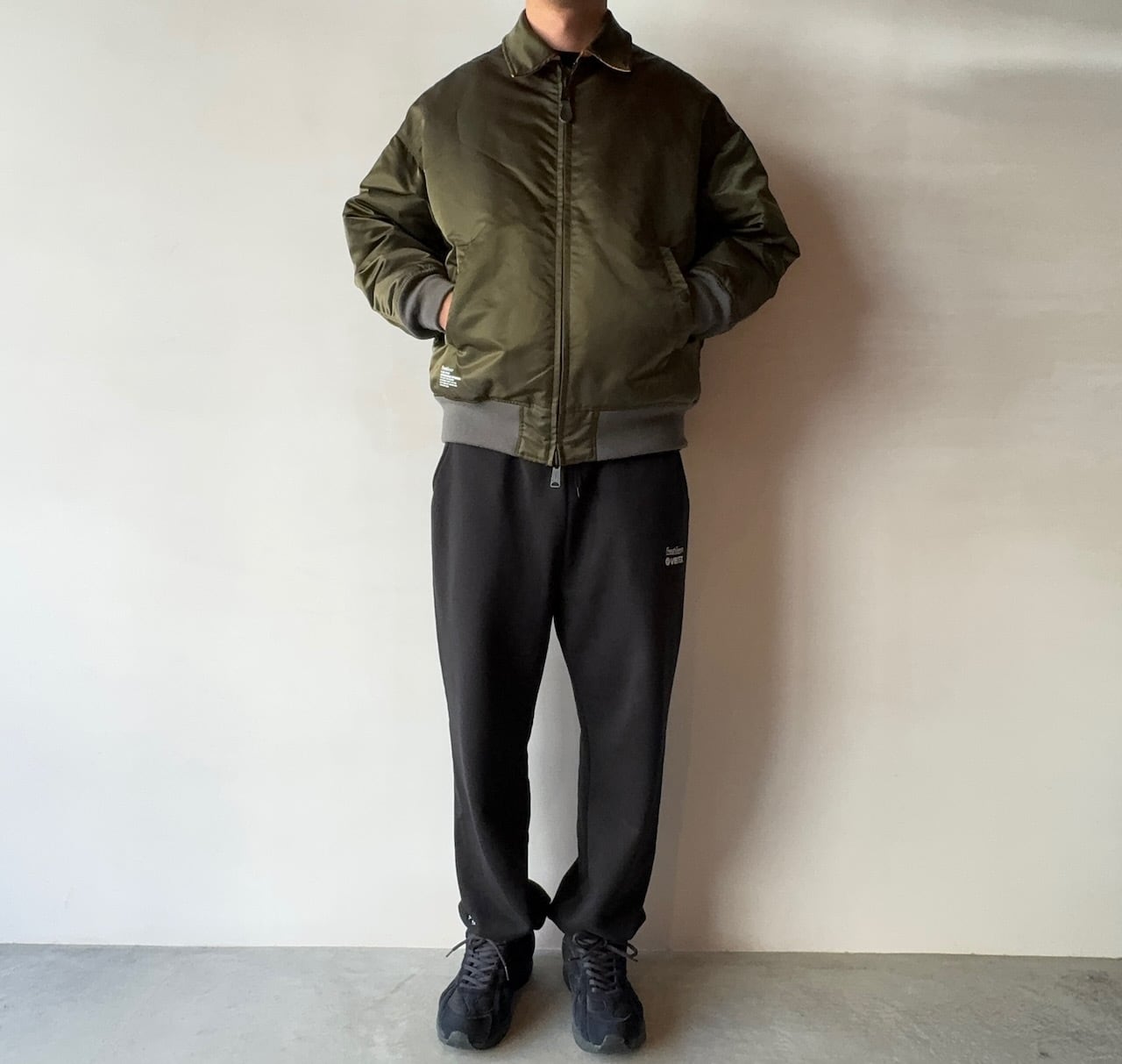 FreshService - FLIGHT NYLON REVERSIBLE SWING TOP BLOUSON | HUMAN