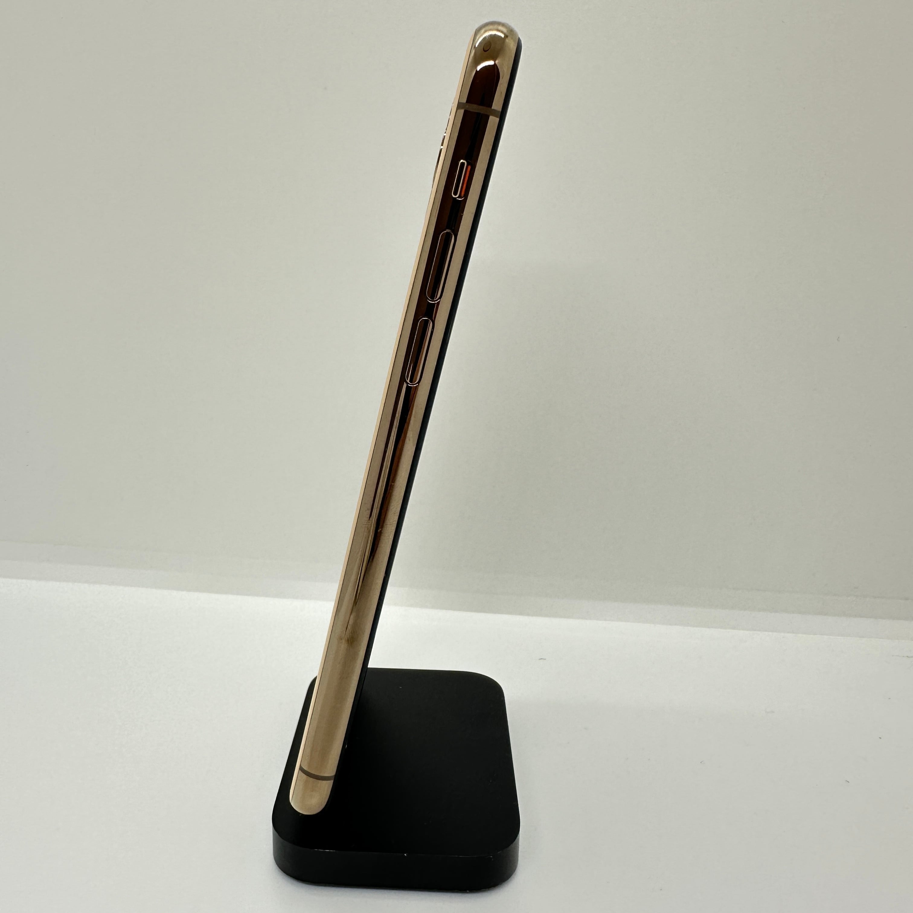 激安ジャンク】iPhone11Pro 256GB ゴールド【SIMロック解除済み