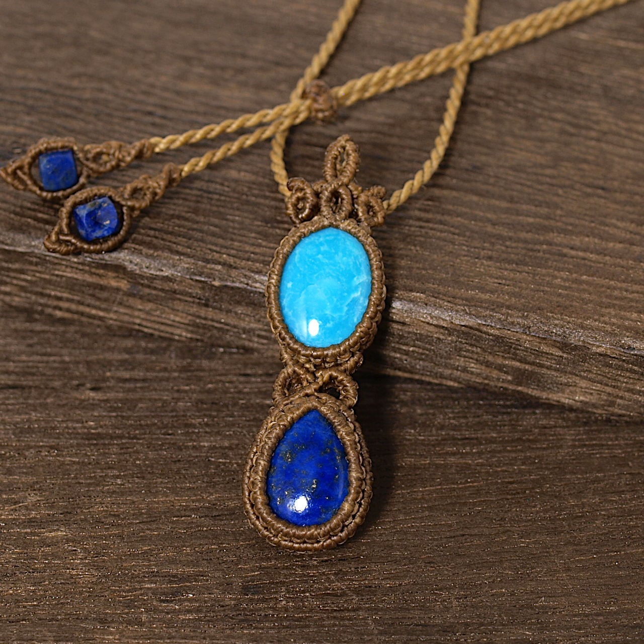 一点物】ターコイズ＋ラピスラズリ連結マクラメネックレス | Natural Style