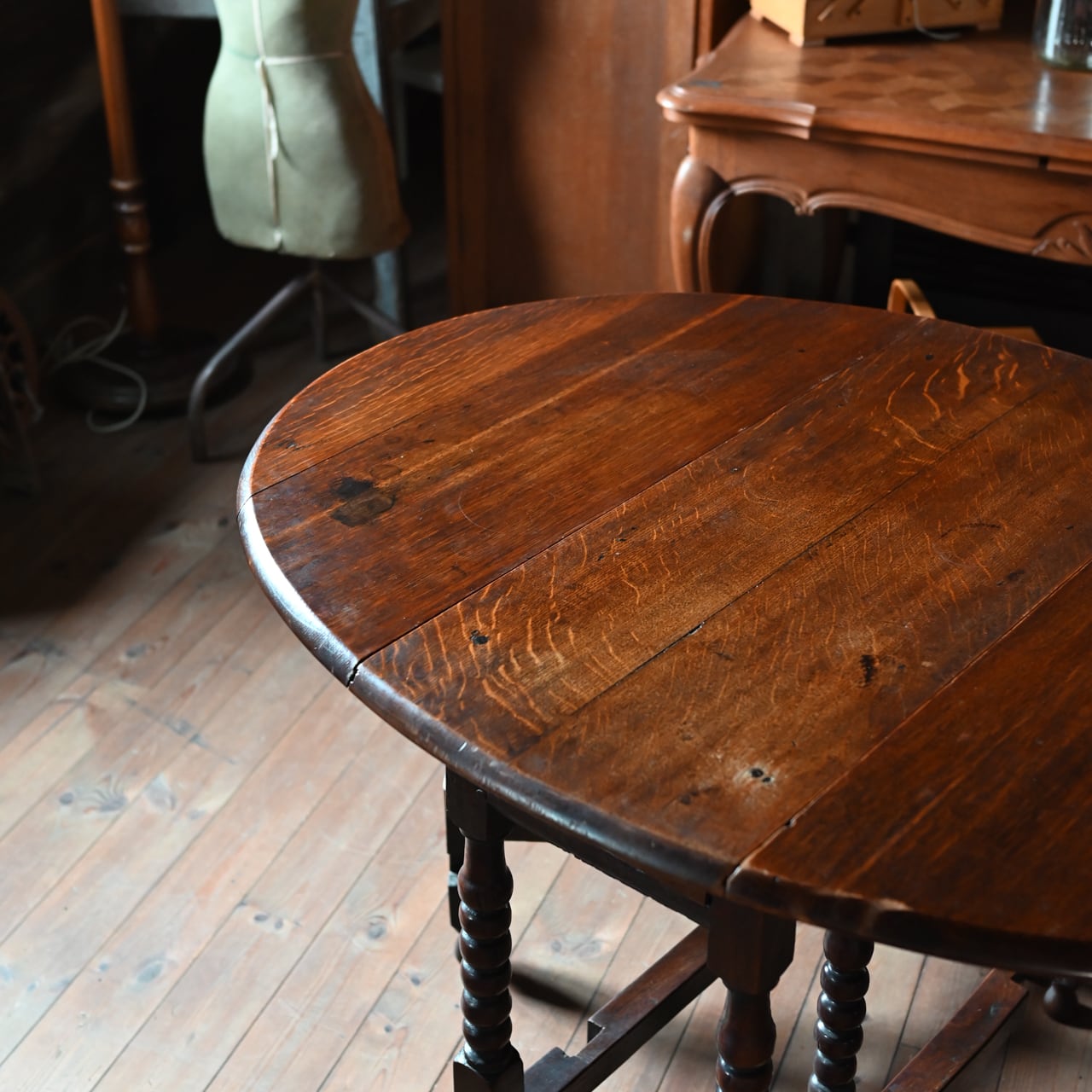 Gate Leg Table / ゲートレッグテーブル 〈ダイニングテーブル・ティー