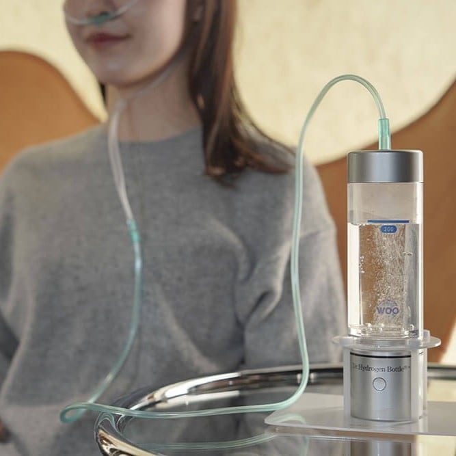 ドクター水素ボトル＋ 水素ガス吸入・水素水生成器(携帯充電式) [WOO