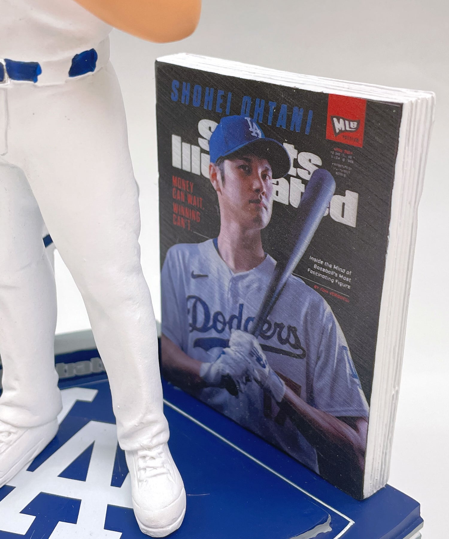□大谷翔平 スポーツ・イラストレイテッド ボブルヘッド ロサンゼルス