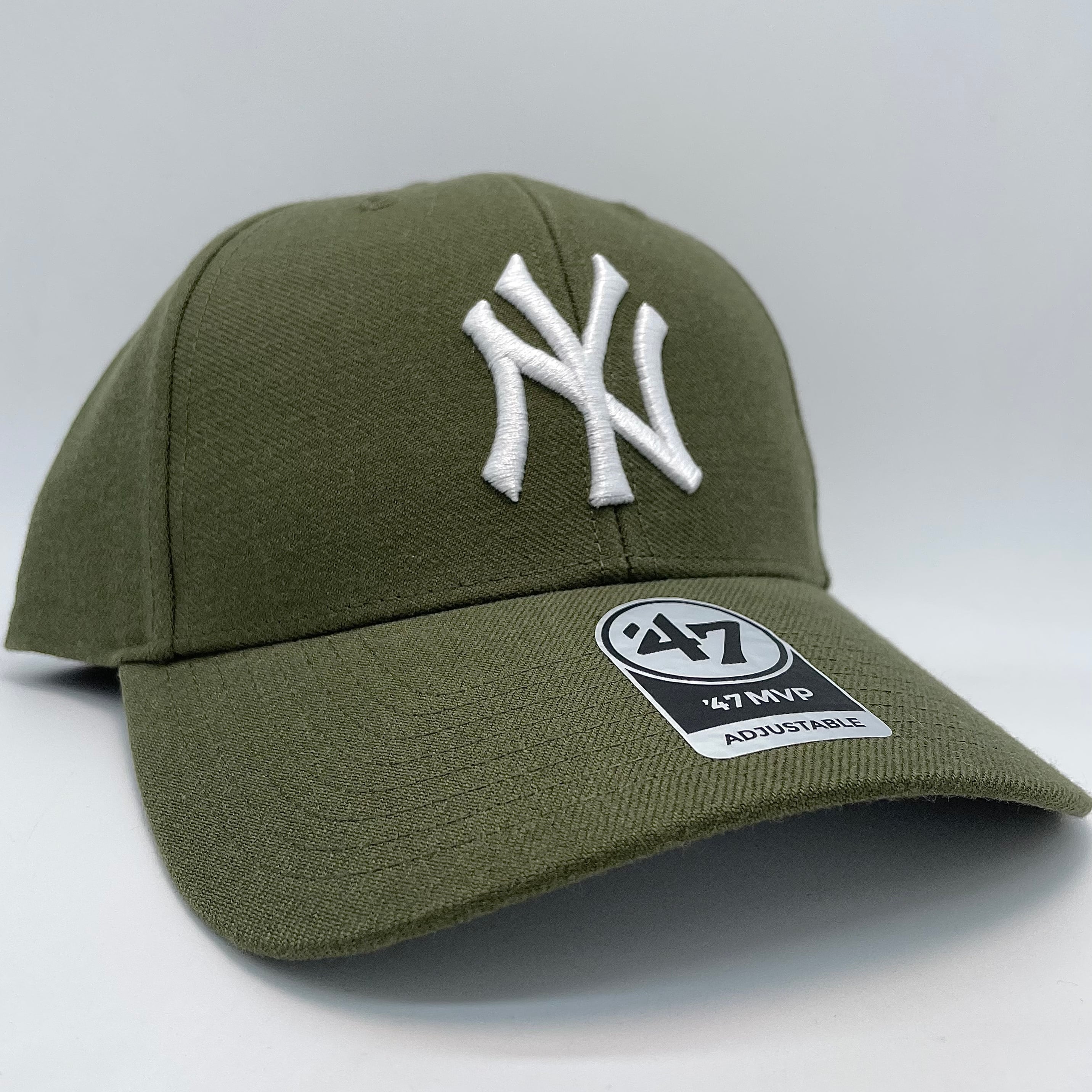 Yankees '47 MVP Sandalwood | ららぽーとやイオンモールなどで運営