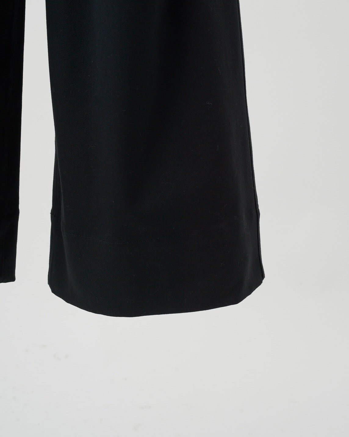 チノワイドパンツ Eric ブラック | Cygne