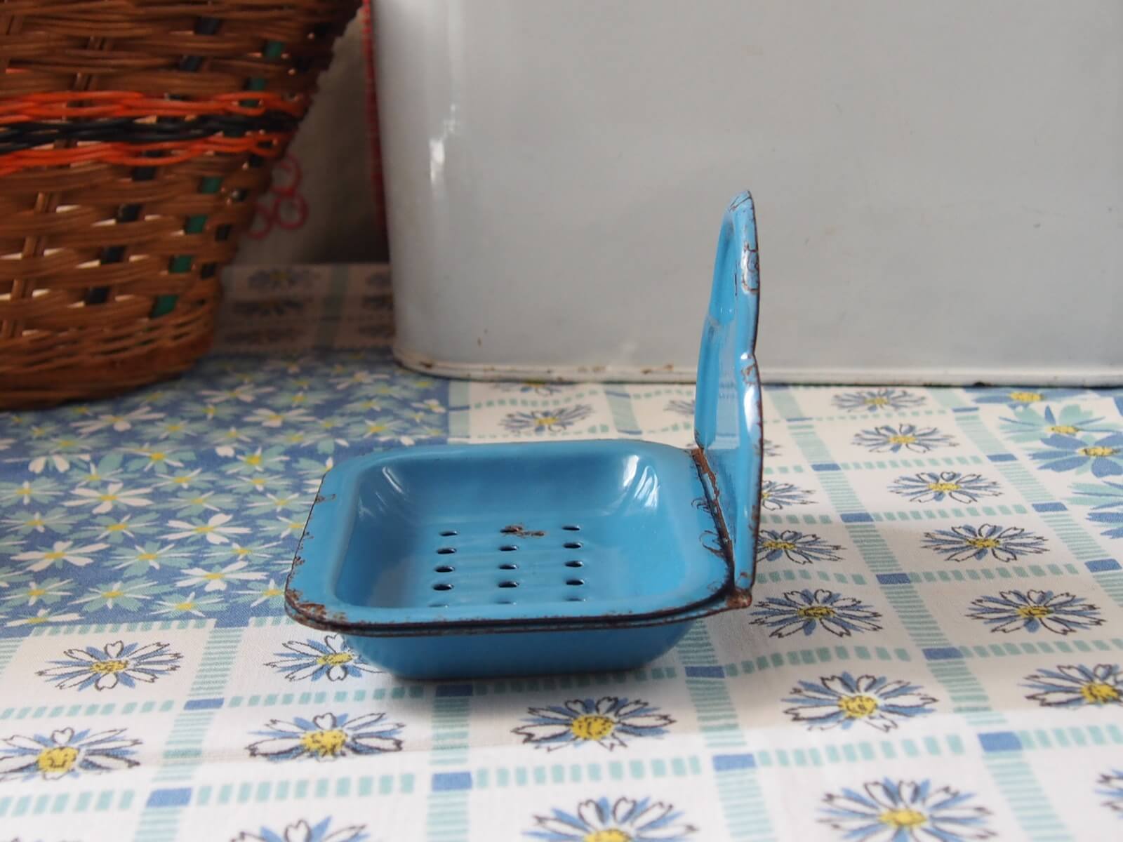 フランスアンティーク ホーローソープディッシュ ソープホルダー