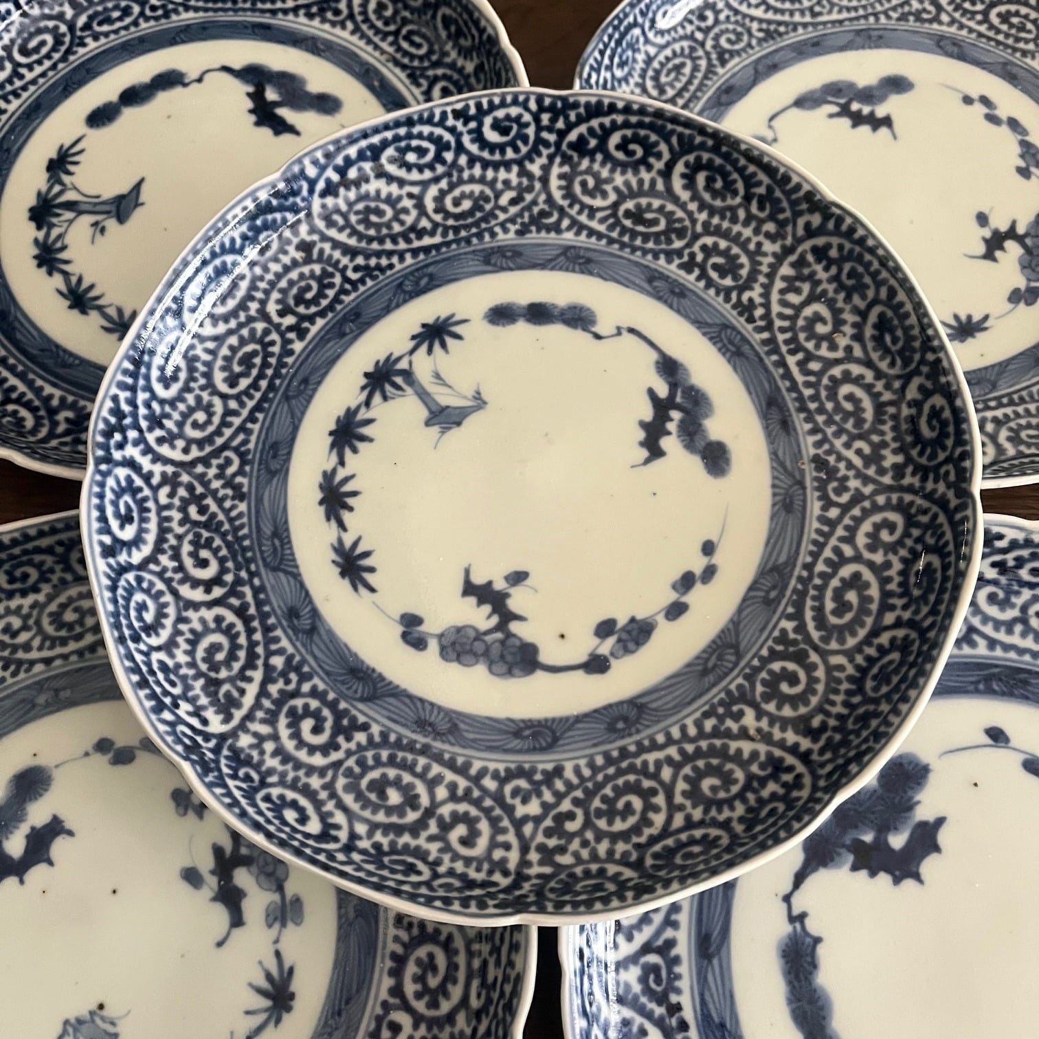 古伊万里染付蛸唐草紋様7寸皿5枚組 | 古美術 希 のぞみ 美術