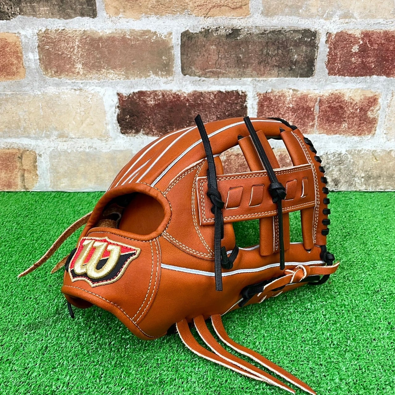 2025年最新モデル！Wilson D5型 硬式グローブ WBW102895 WBW102896
