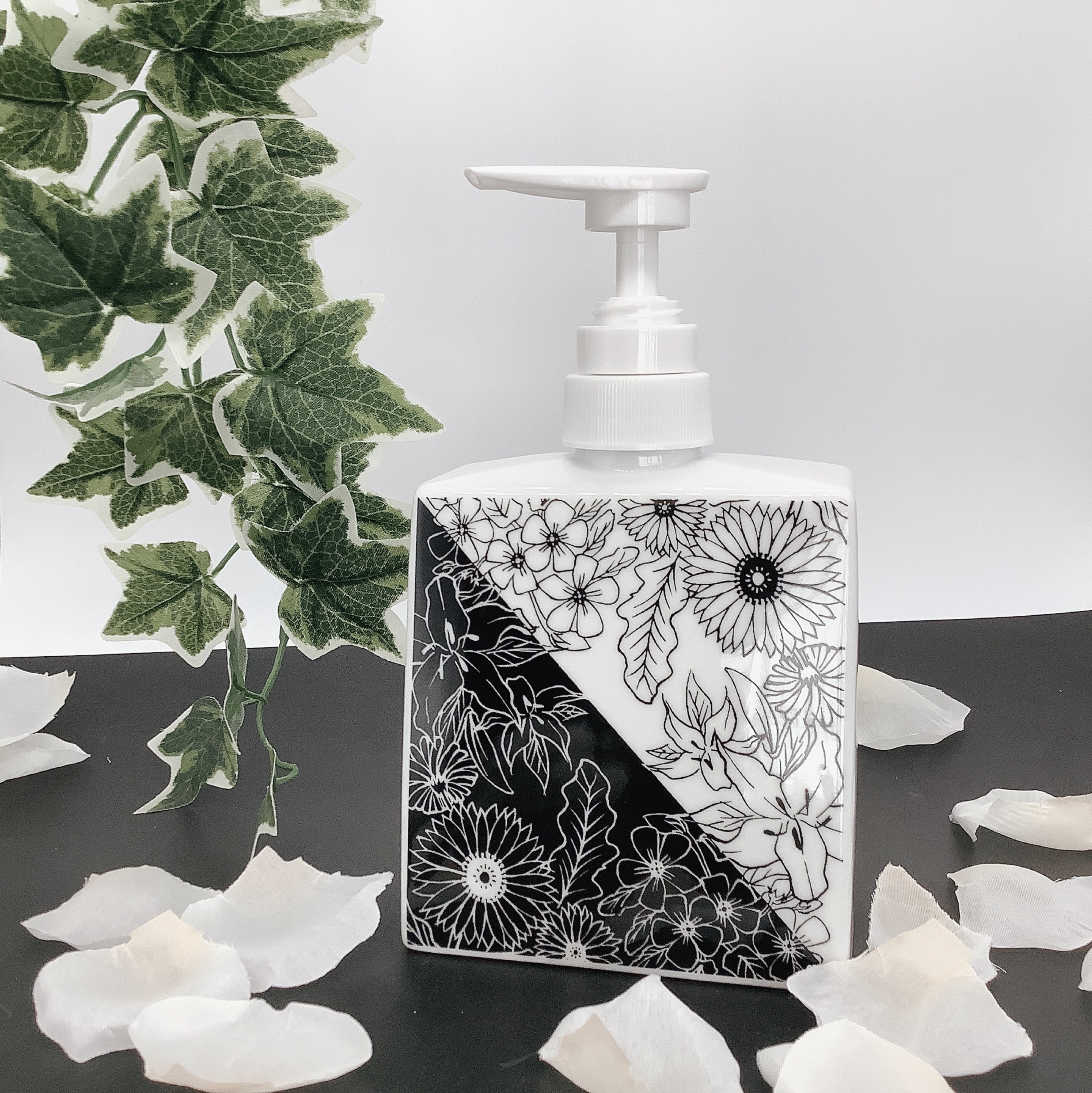 有田焼 シャンプーボトル 角型 シャンプー・リンス ジェルタイプの手指