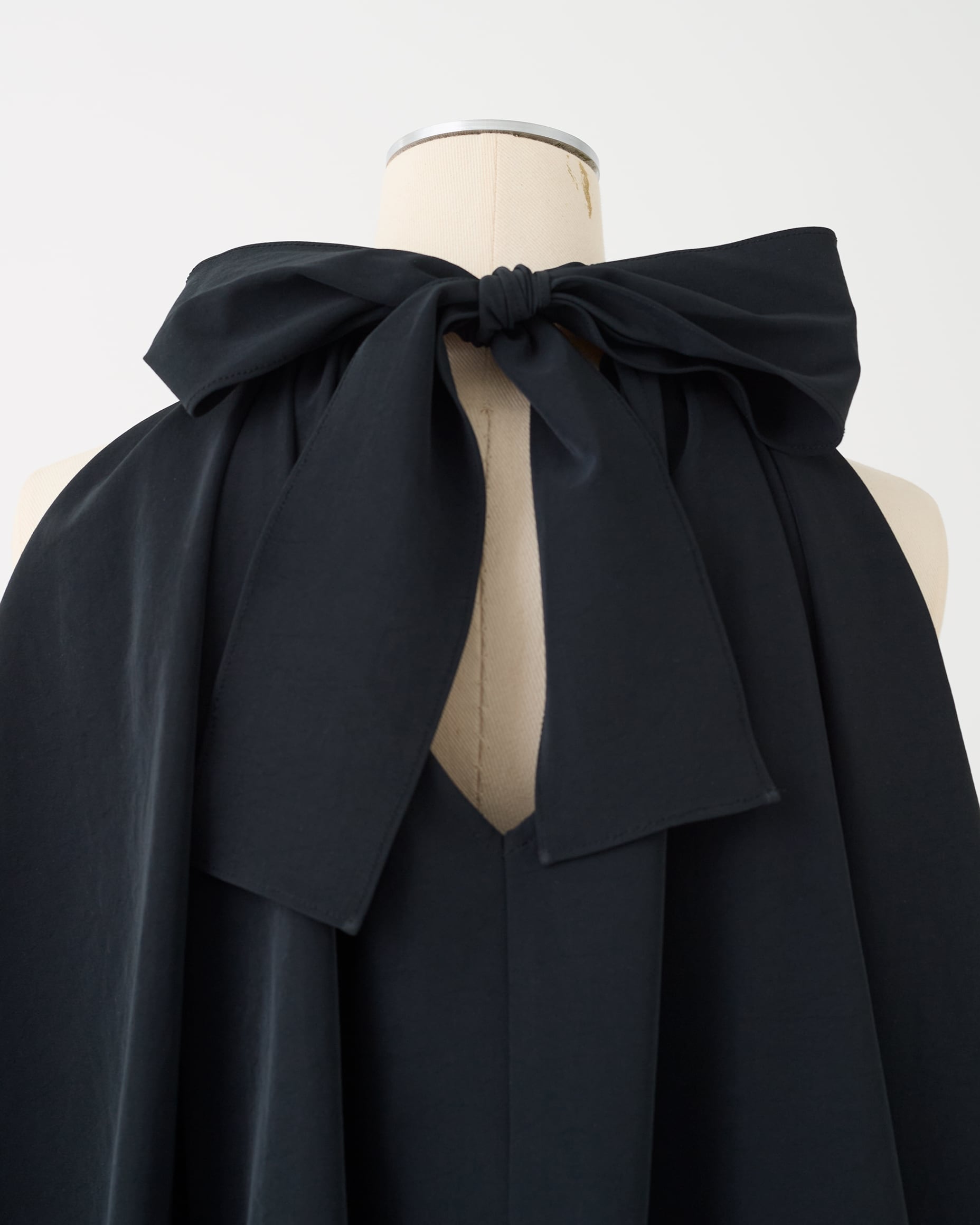 Cygne バルーントップス Pauline ブラック