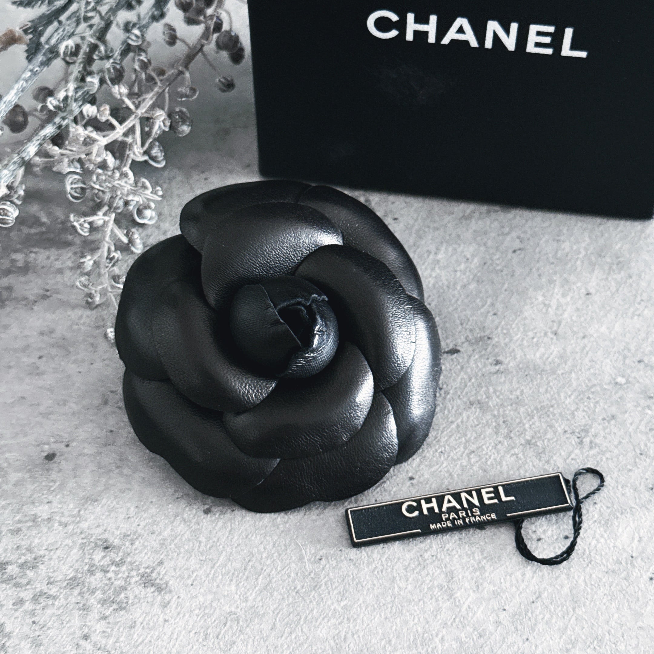 CHANEL シャネル コサージュ ネイビー カメリア シャネル CHANEL