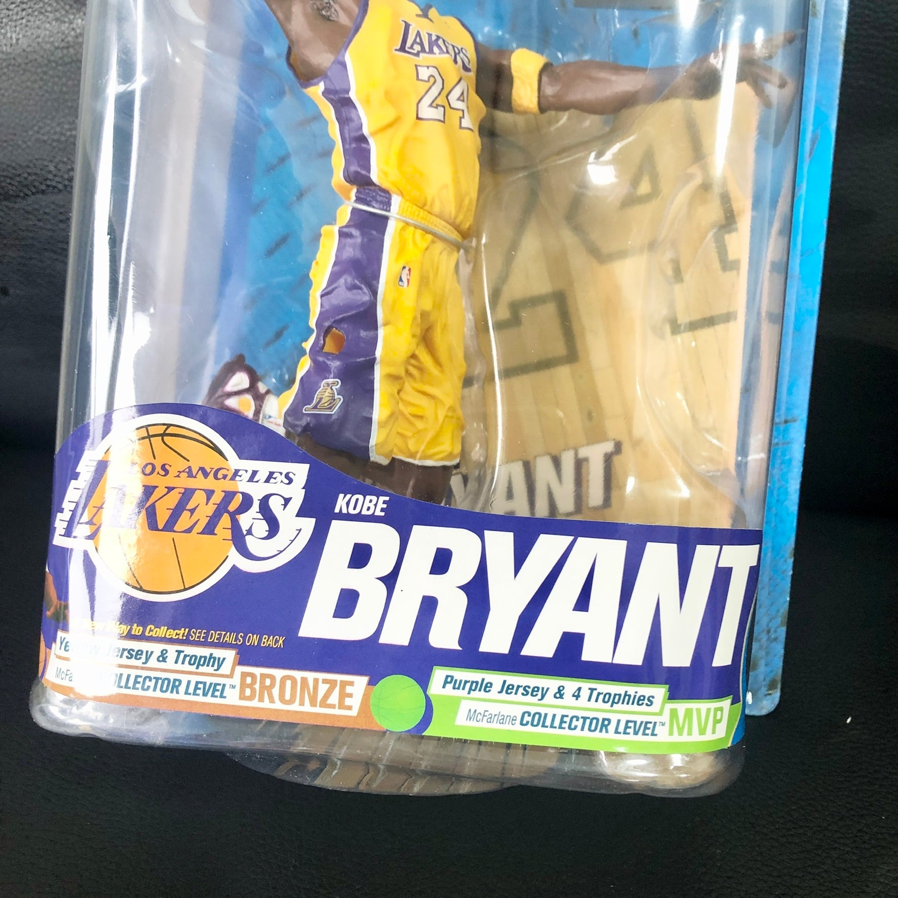 コービーブライアント Los Angeles Lakers フィギュア NBA KOBE BRYANT