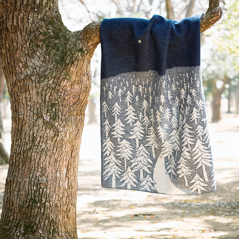 ウール シングルブランケット HOUSE IN THE FOREST by mina perhonen