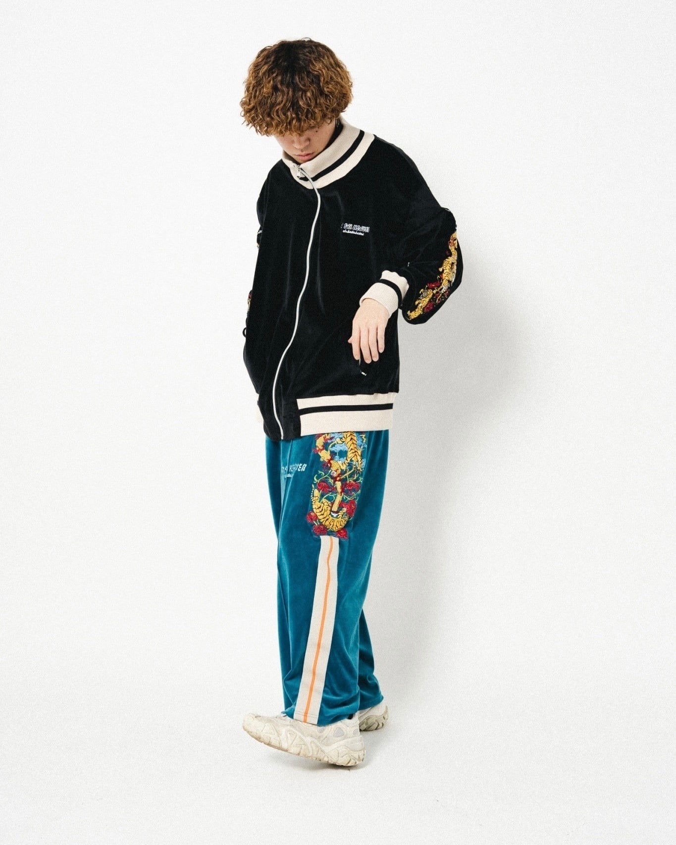 Tiger track jacket【Black】 | チュウカタベタイ