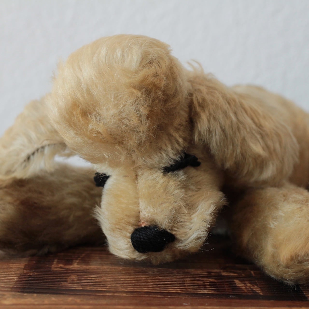 187]アンティーク シュタイフ 眠り犬Floppy Snobbyプードル 犬/dog