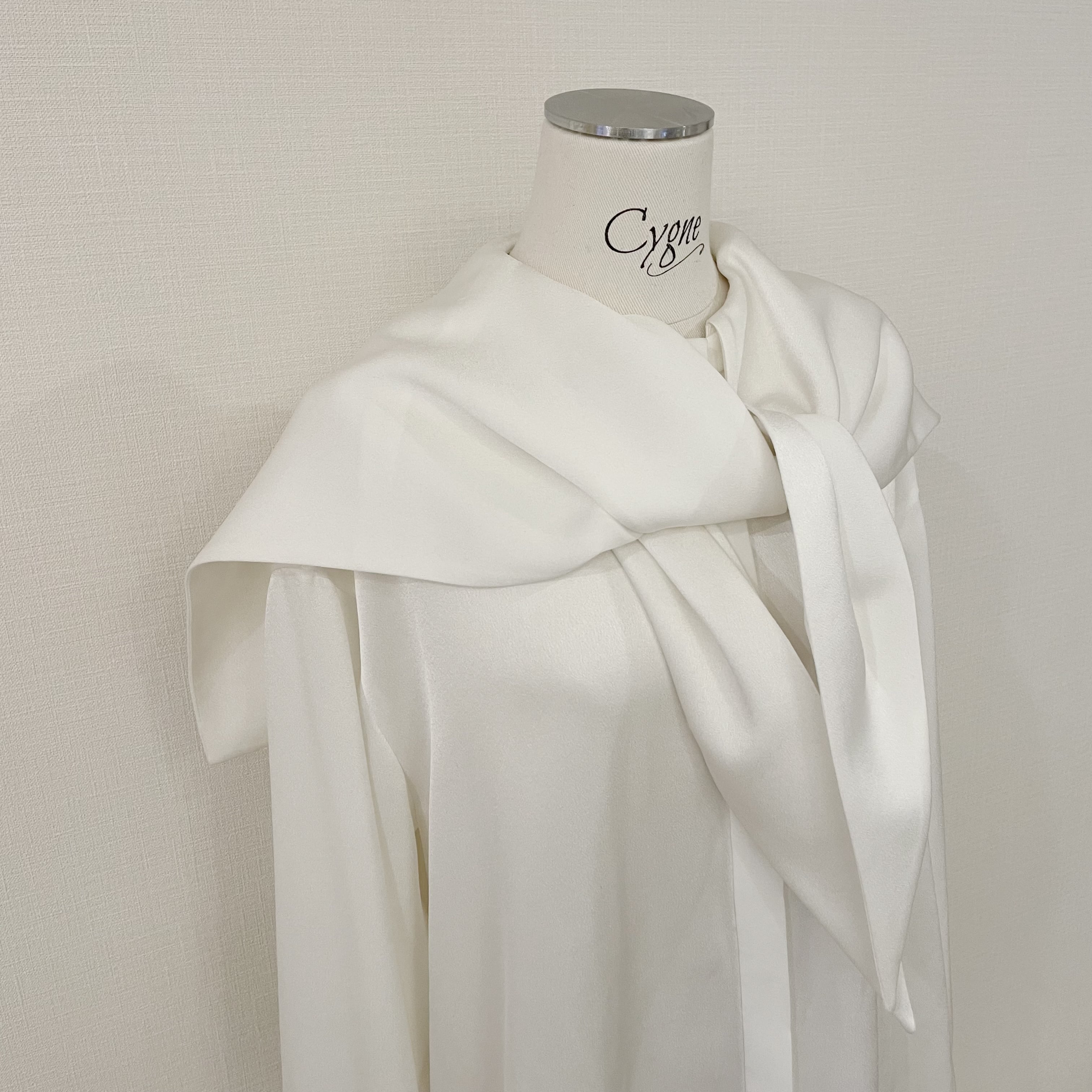 ロングカラーセーラーブラウス Agnes ホワイト | Cygne