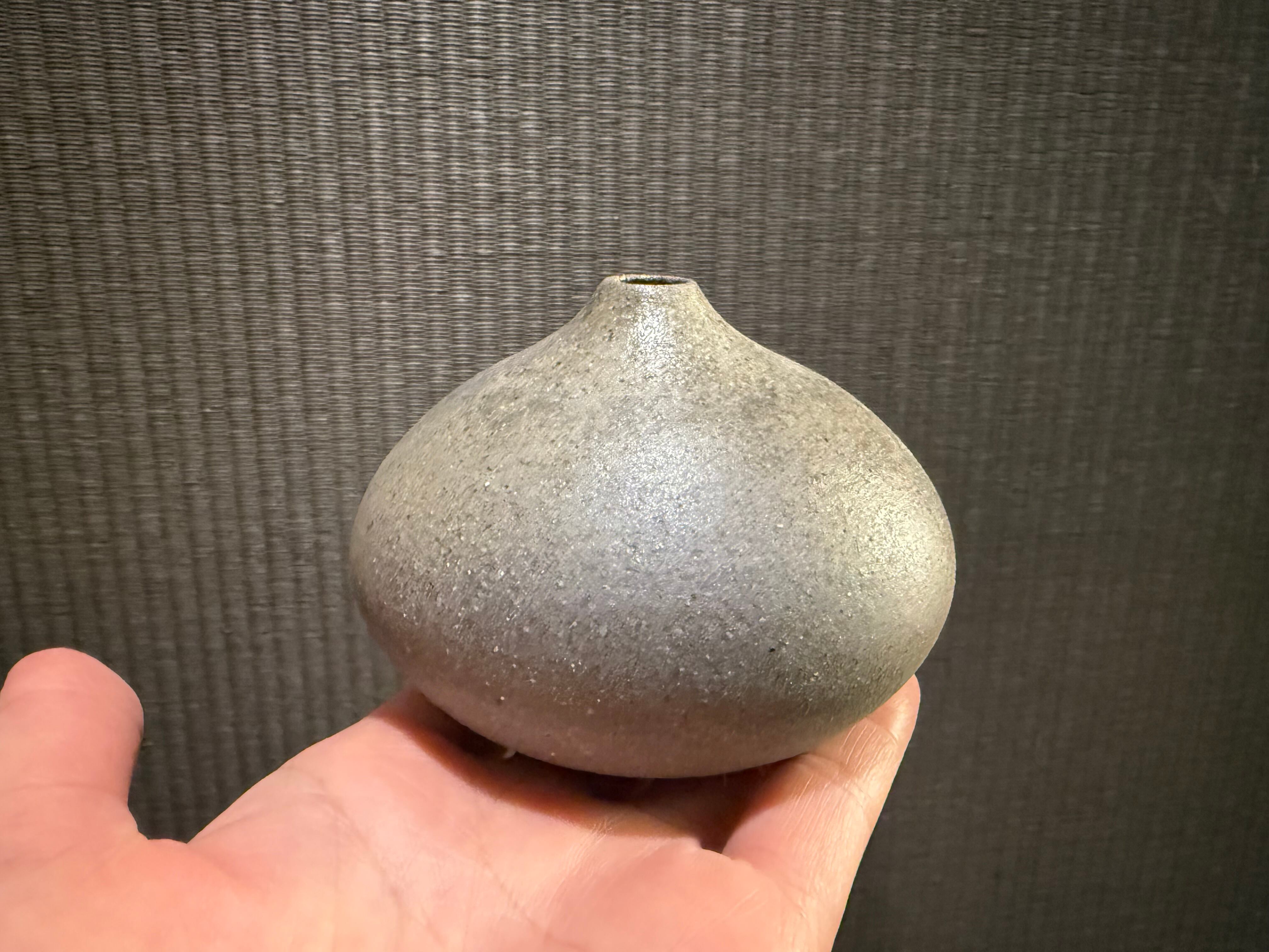 一輪挿し（大）／珠洲焼 | GinzaMON 銀座器ギャラリー門