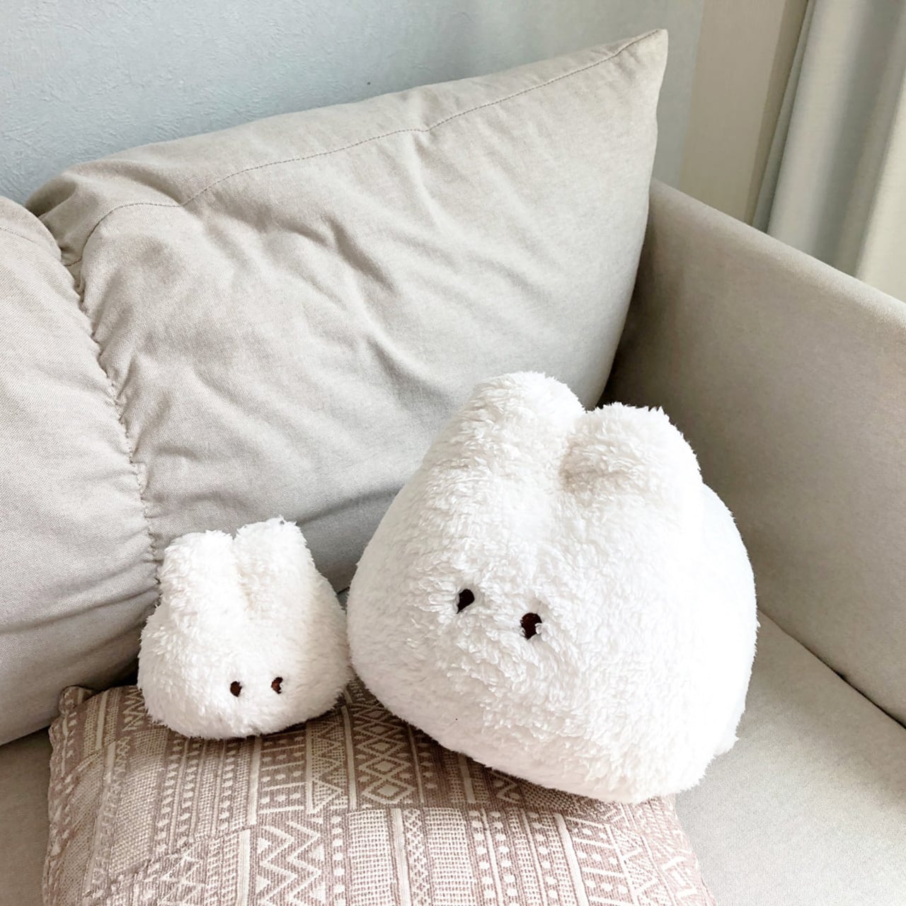 なでウサ ぬいぐるみ (M) (MK-104) | もくもくちゃん公式オンライン