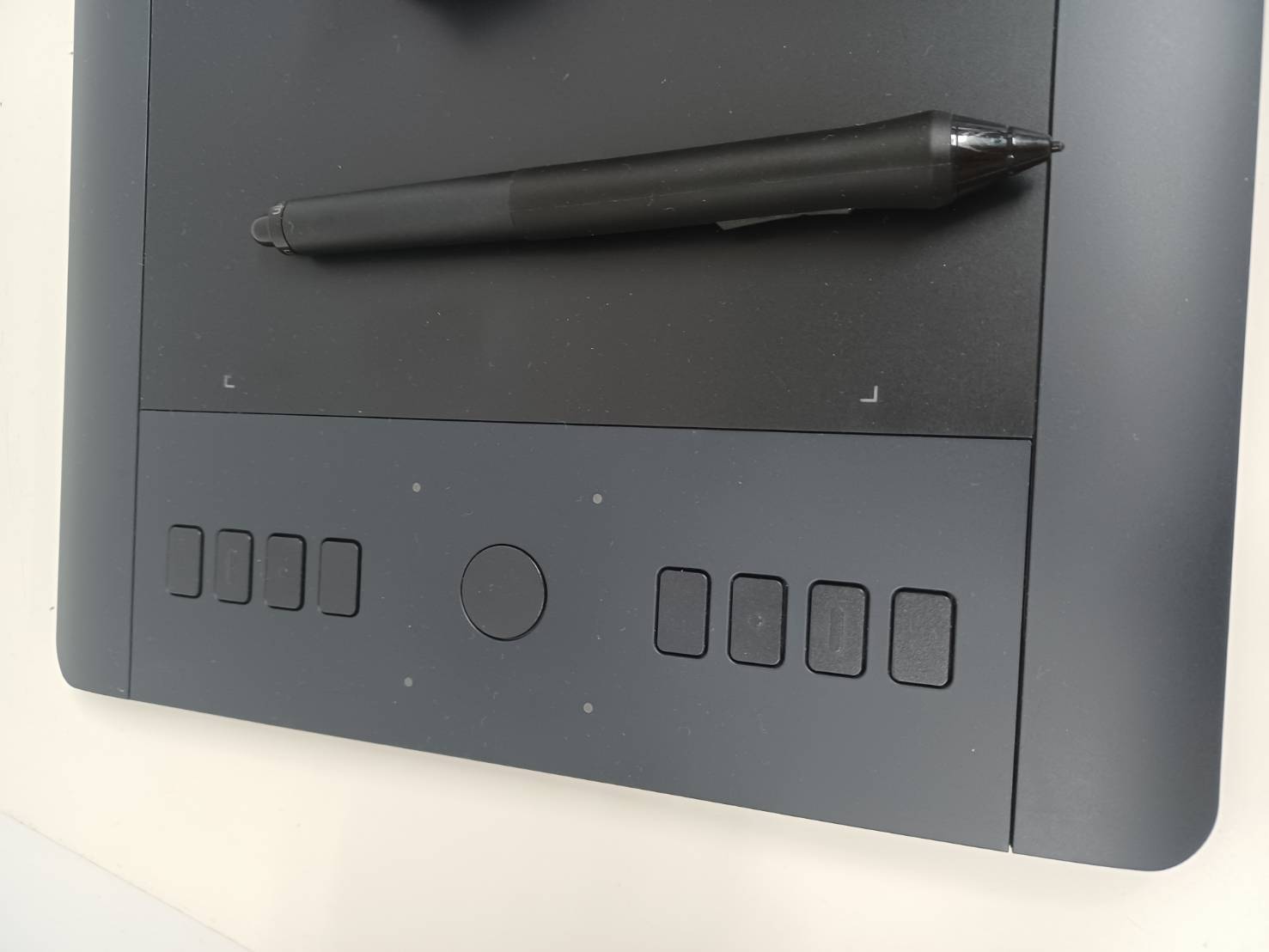 wacom Intuos pro medium ペンタブレット PTH-651/K | 中古パソコン