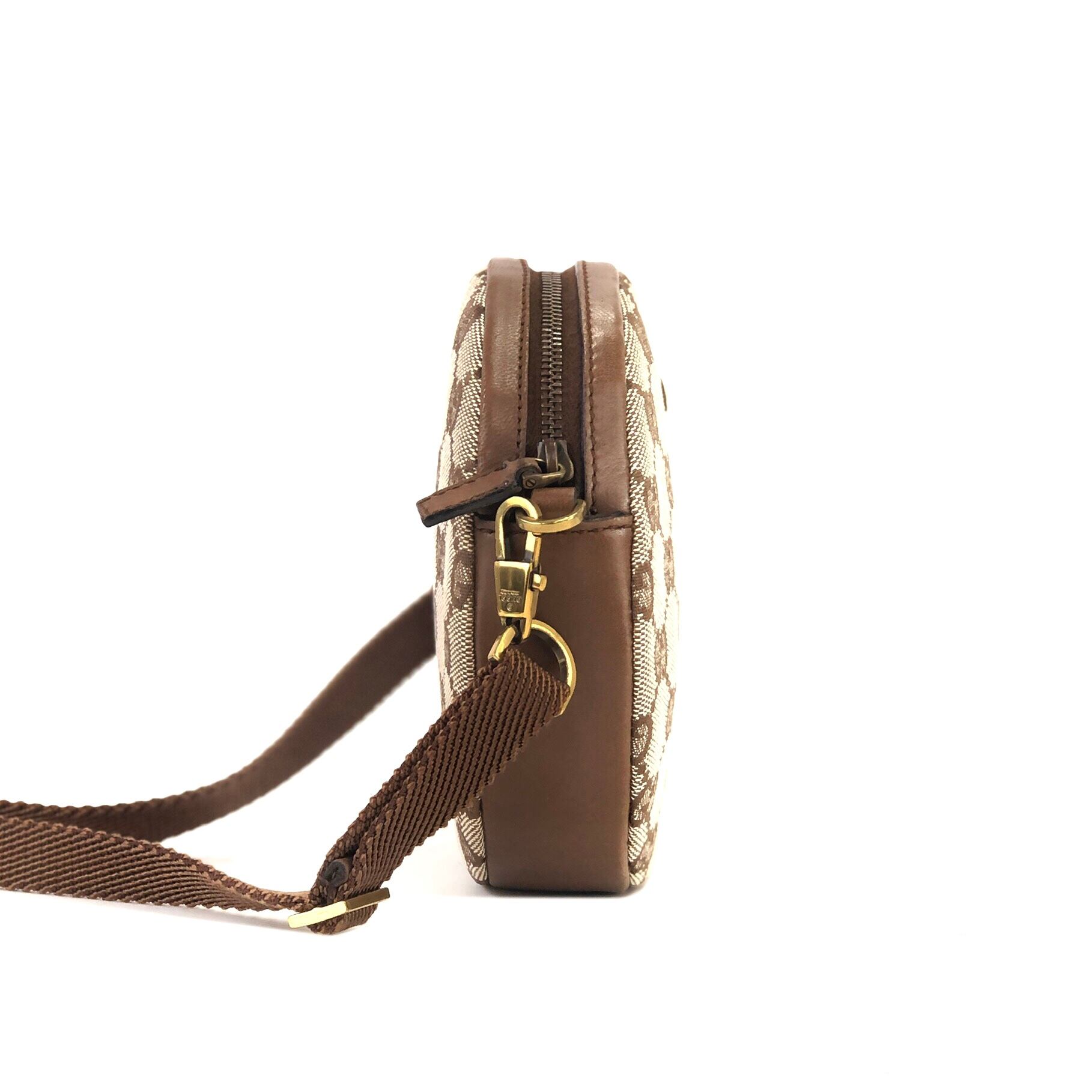 GUCCI グッチ ロゴプレート GGキャンバス レザー サークル ラウンド