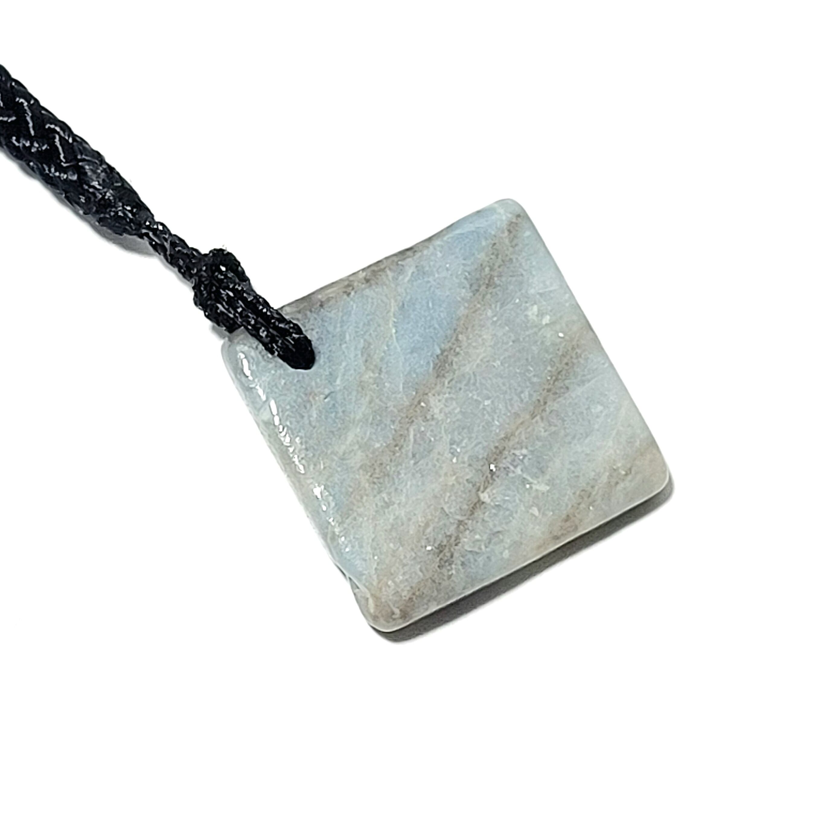 糸魚川翡翠ストラップ BST0030 | 糸魚川翡翠工芸家 赤羽可行BASE