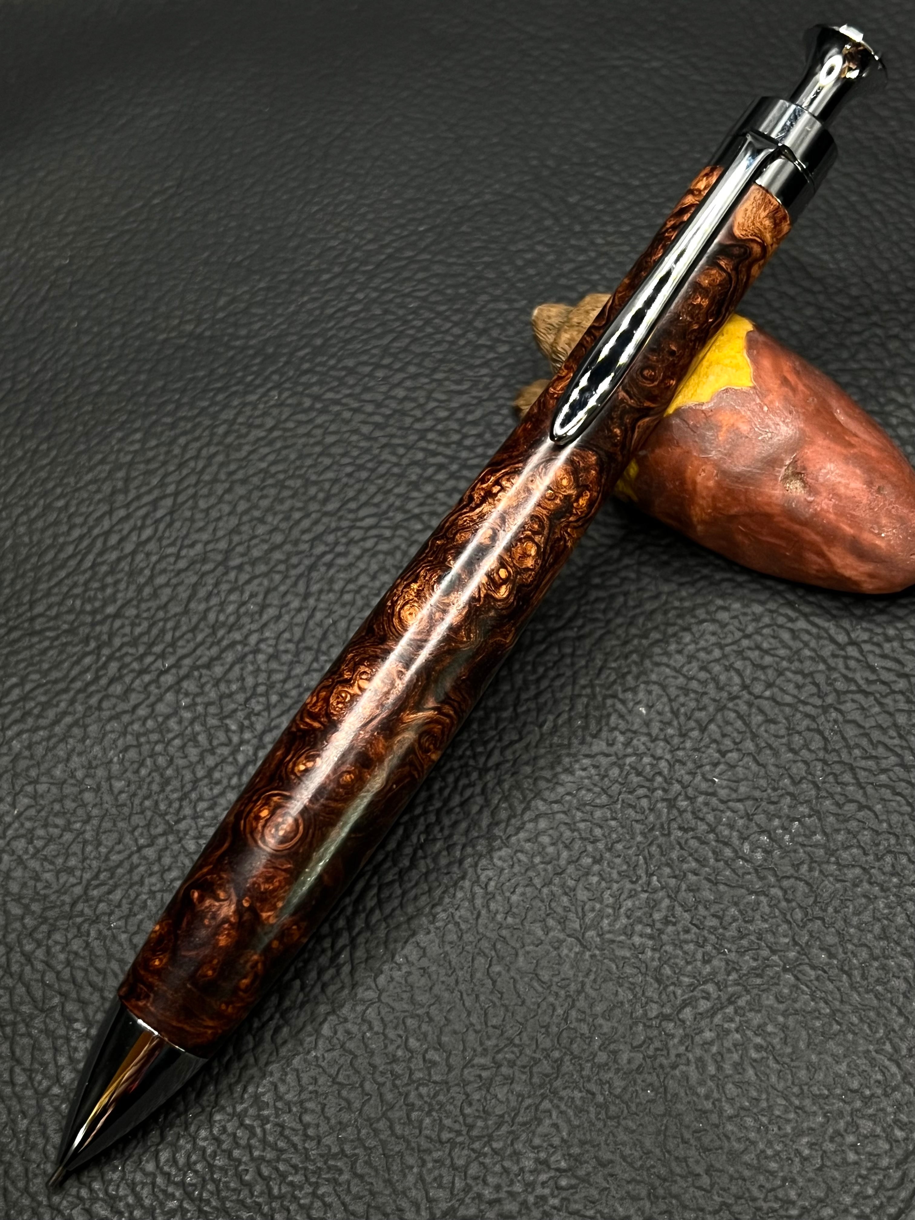 1 ローズウッド瘤 極上杢 | こぶた工房