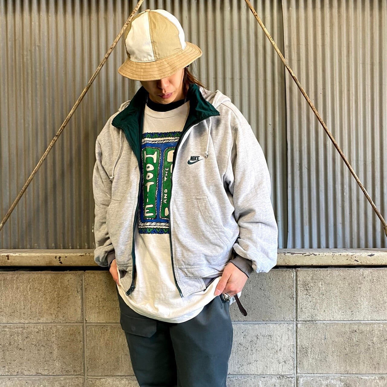 90年代 NIKE ナイキ ビッグスウォッシュロゴ ナイロン×スウェット