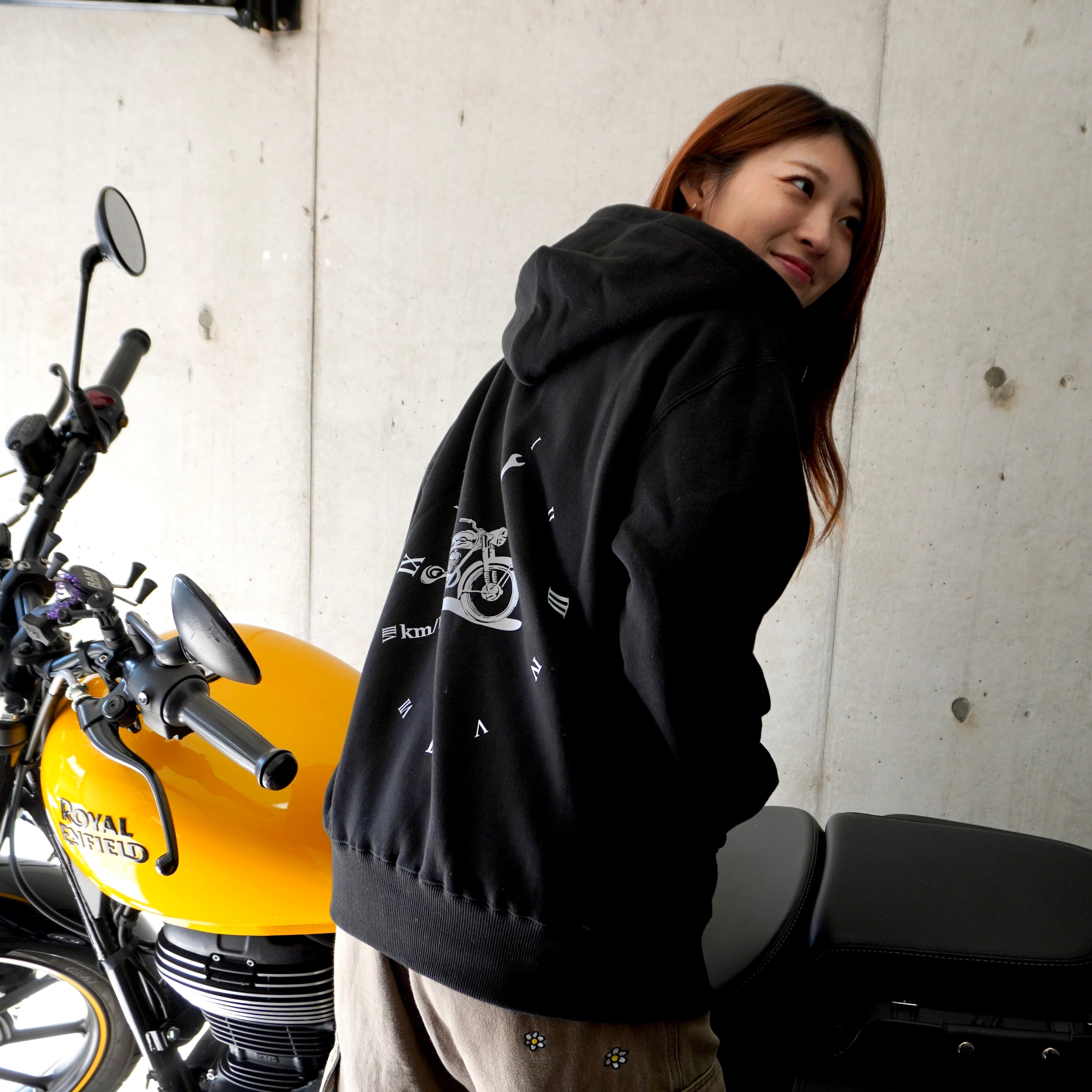 819clock ジップアップパーカー【ブラック】 | km/h【バイカーズ