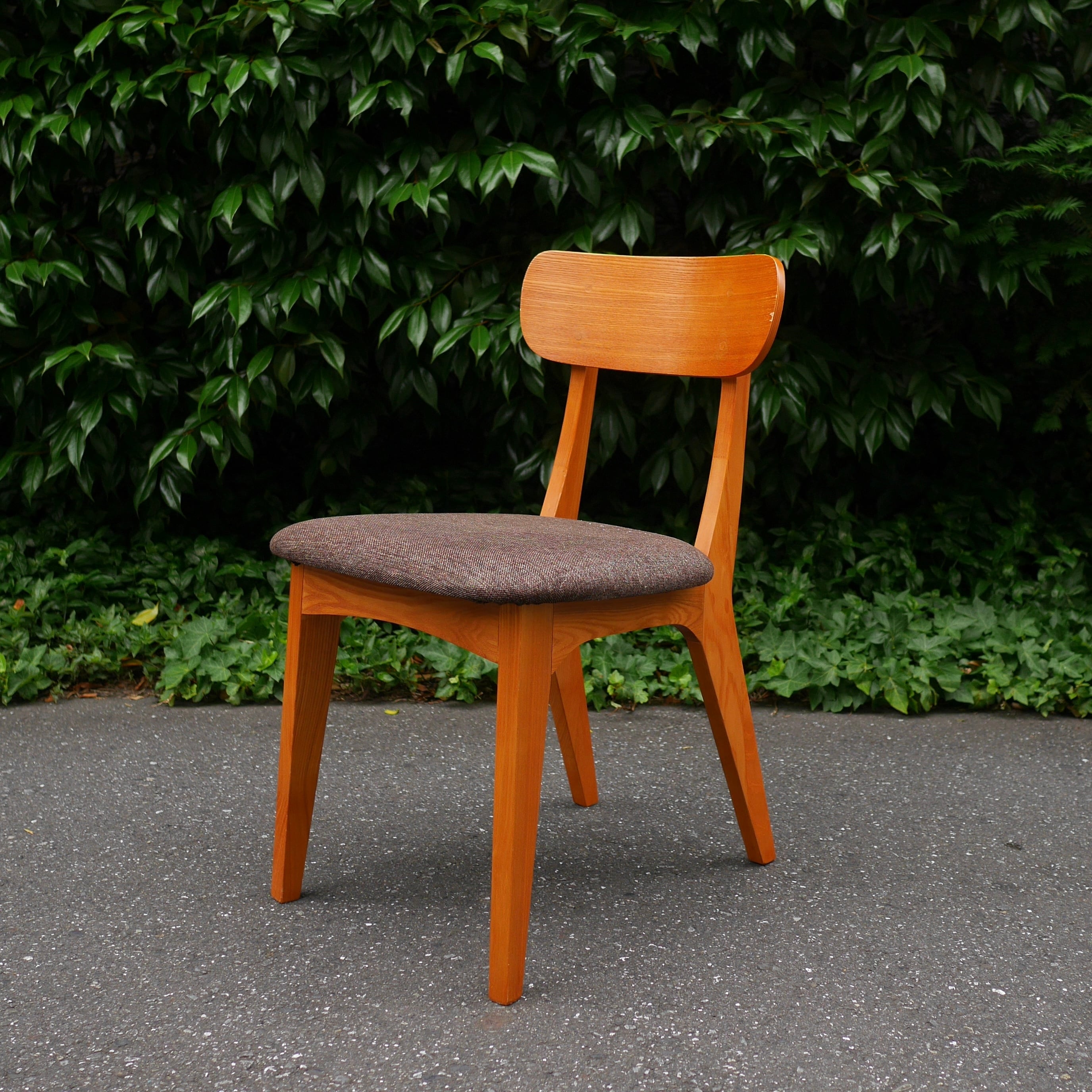 Unico Fix ダイニングチェア ① | トリノス-torinoth- | 新宿区神楽坂