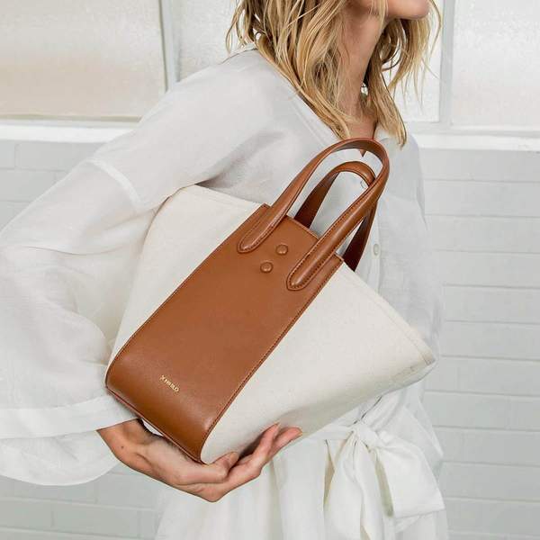 エックスニヒロ(X NIHILO) レザー＆キャンバストートバケットバッグ