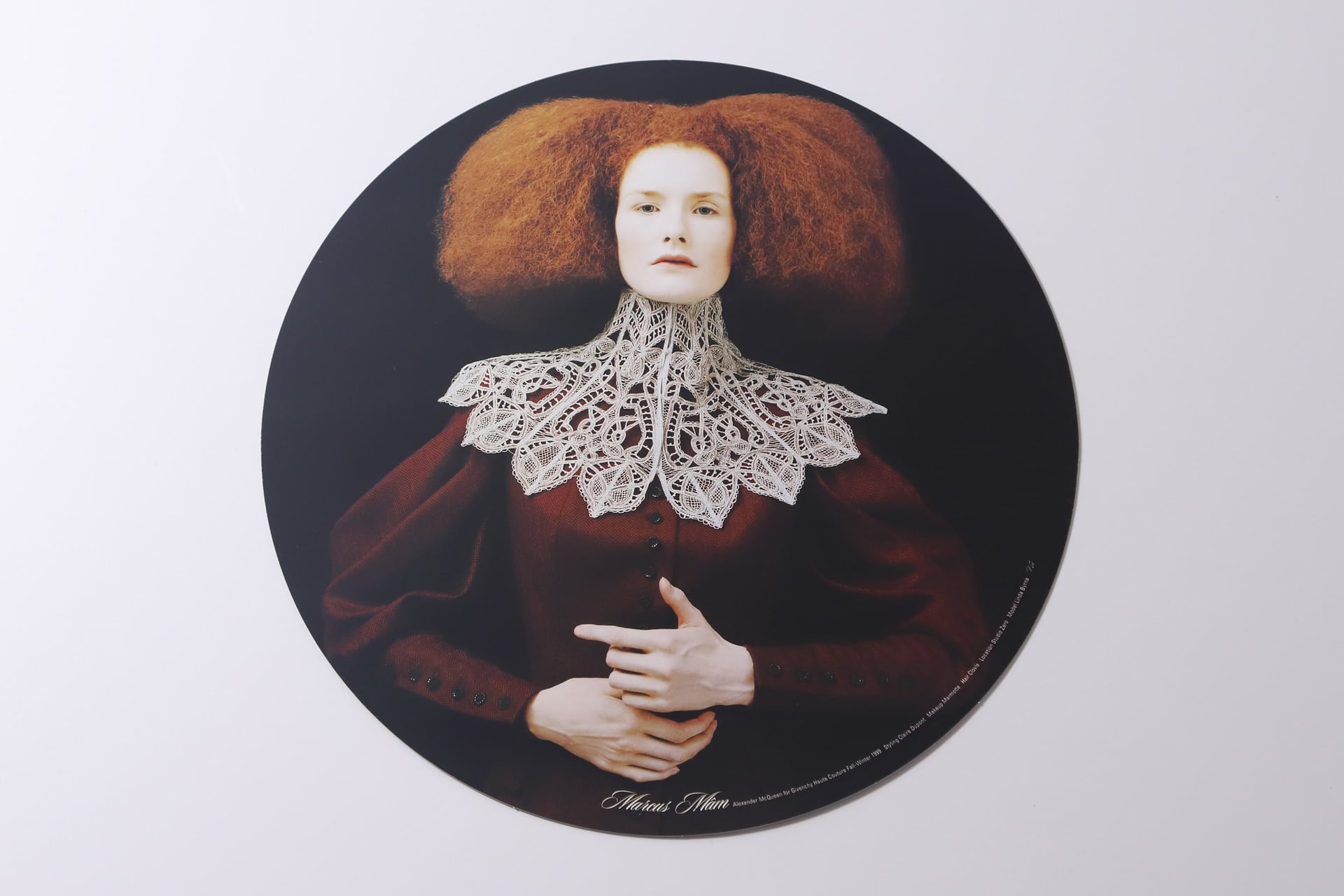 VISIONAIRE 26 FANTASY | CROSS_BOOKSHELF | VISIONAIRE（ヴィジョネア