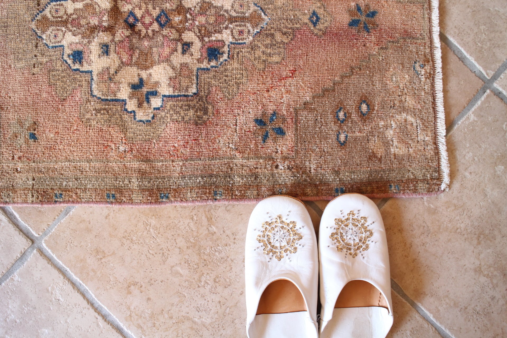 くすみピンクと淡いブラウンのスモールラグ ＃28 | Riad Home