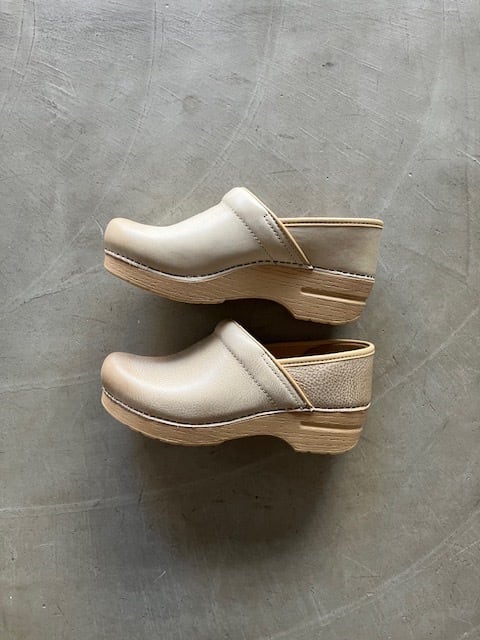 dansko Professional Sand | nabika