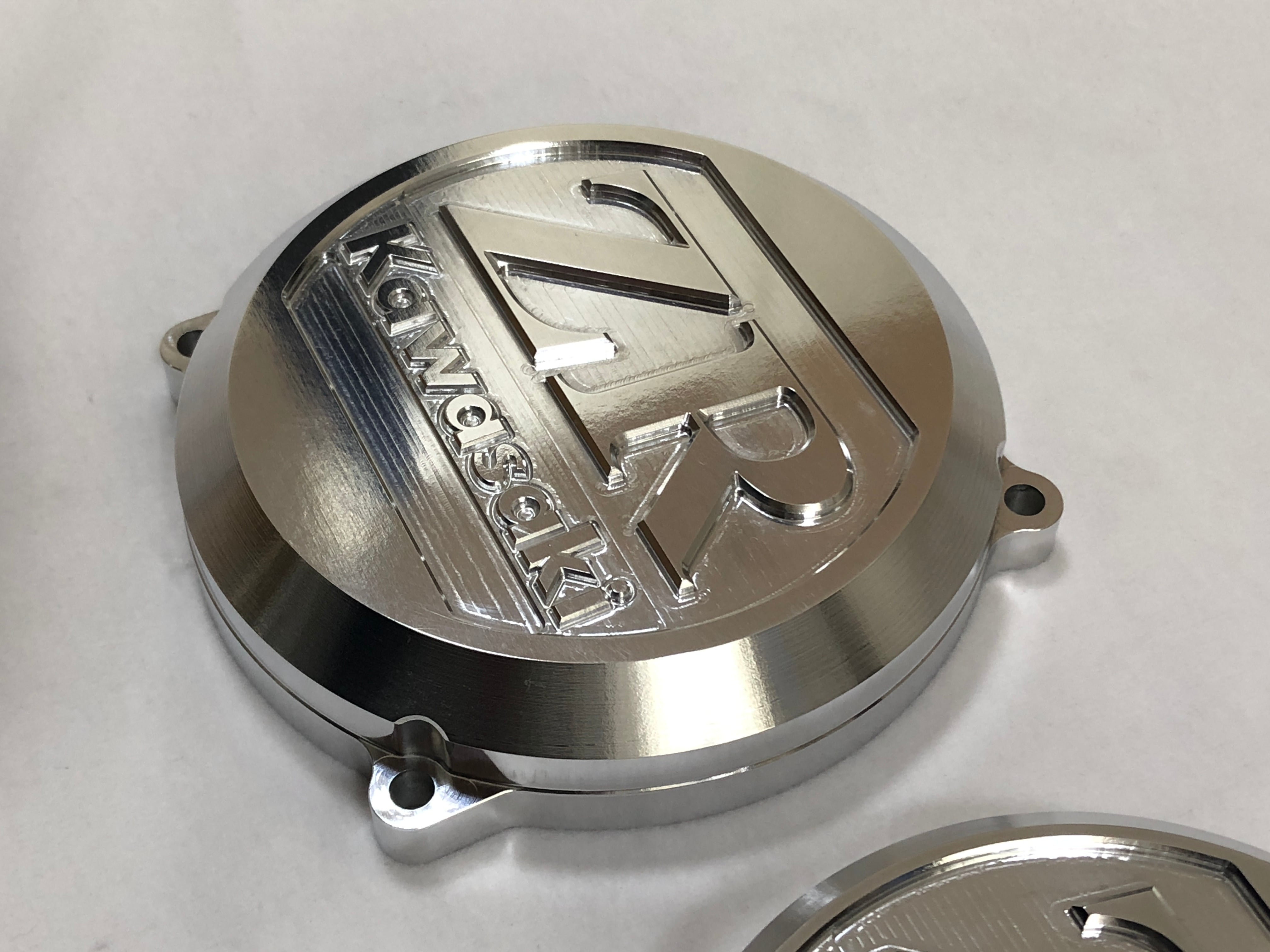 ゼファー1100エンジンカバーセットZR（パルサーカバー・クランクケース