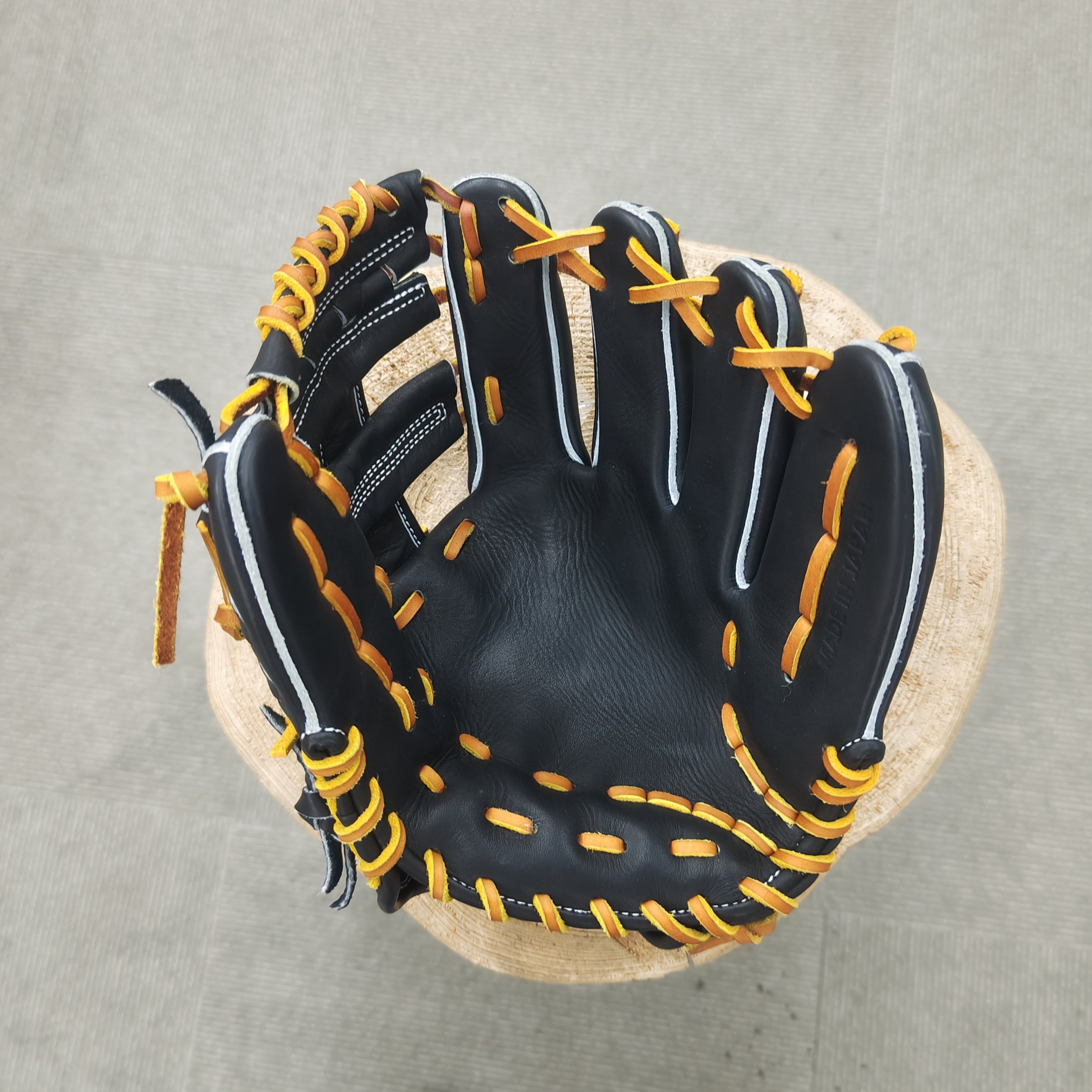 即納可 型付け済み AG 特殊重心グローブ 硬式用 内野用 N009 | PLAYERZ