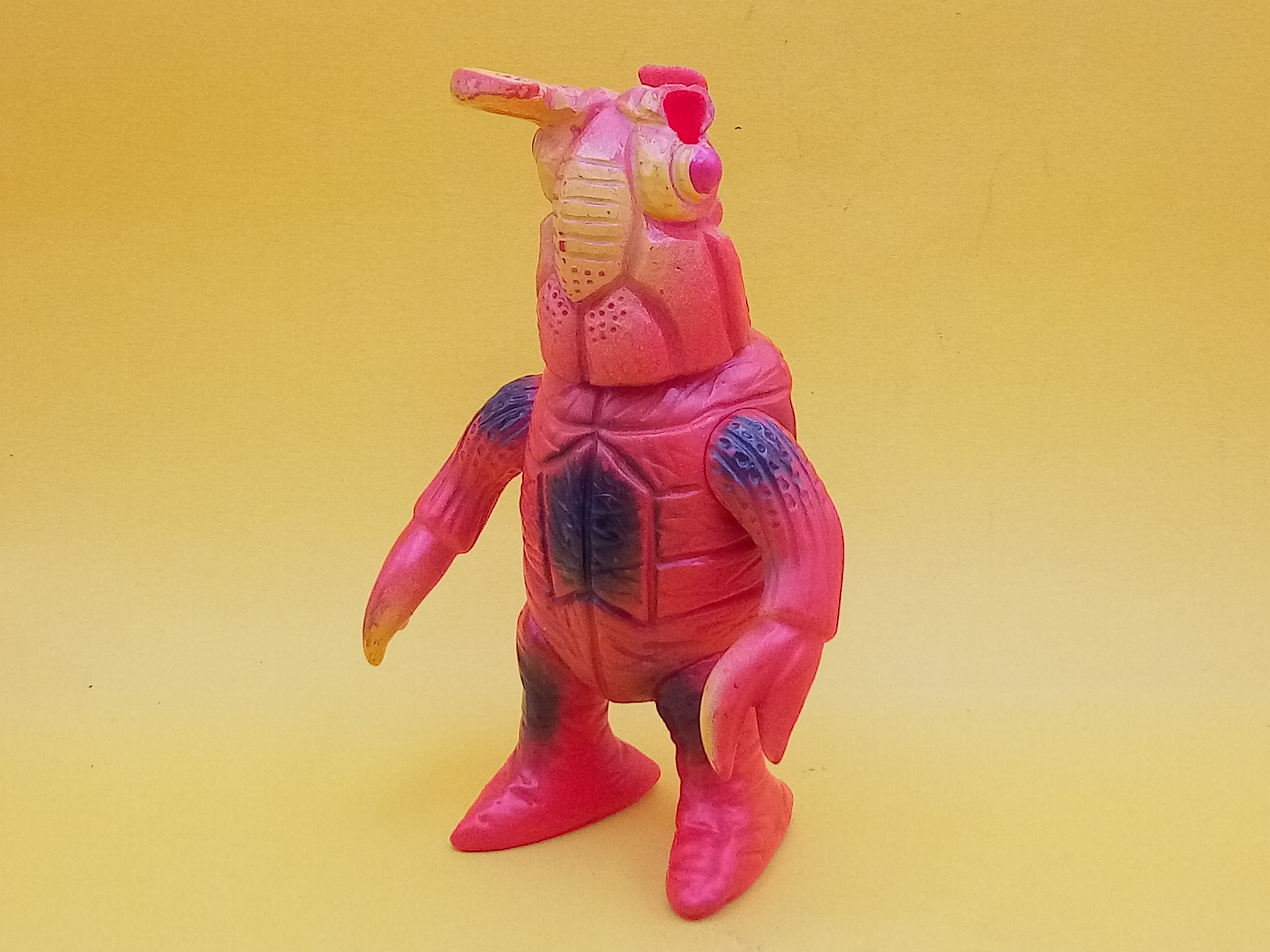 ブルマァク ウルトラマン ノコギリン ソフビ 【91506838】 | TOYSKING.NEWS