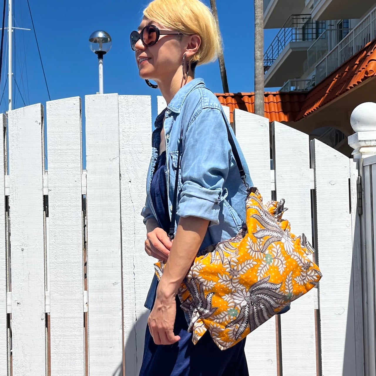 インドネシアバティックzip ショルダーバッグ | lalasenorita